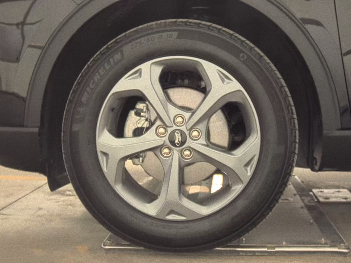 FORD ESCAPE - 10