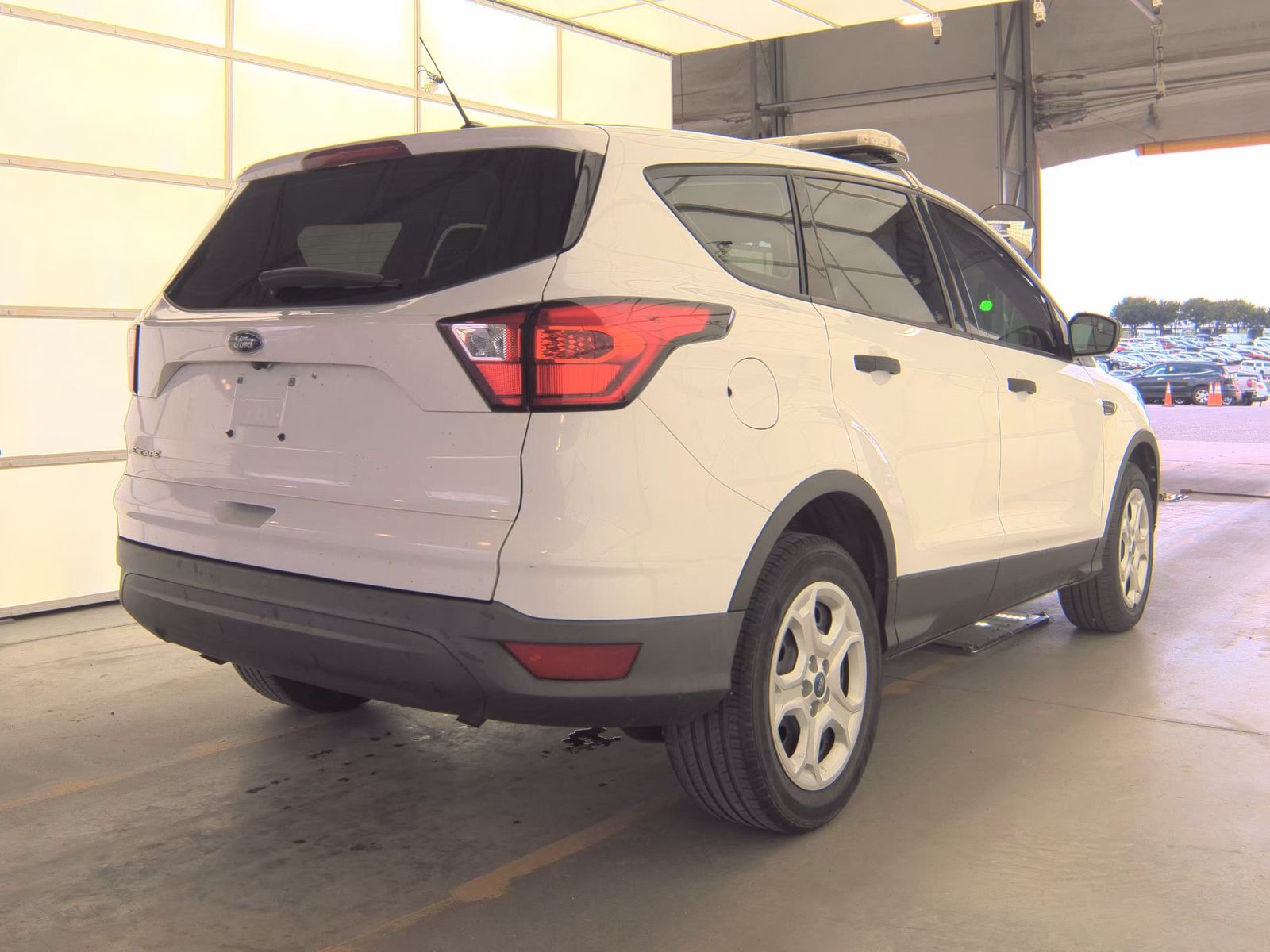 FORD ESCAPE - 6