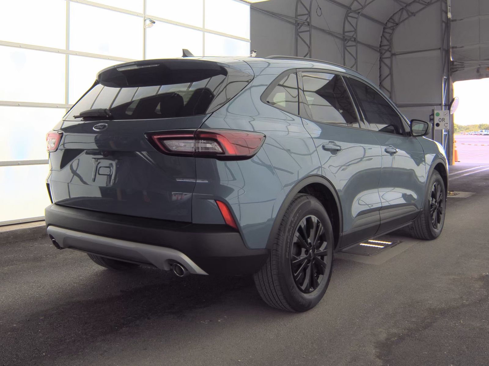 FORD ESCAPE - 6