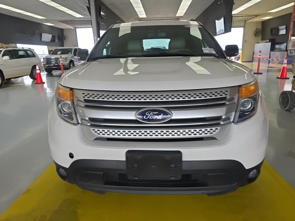 FORD EXPLORER - 3