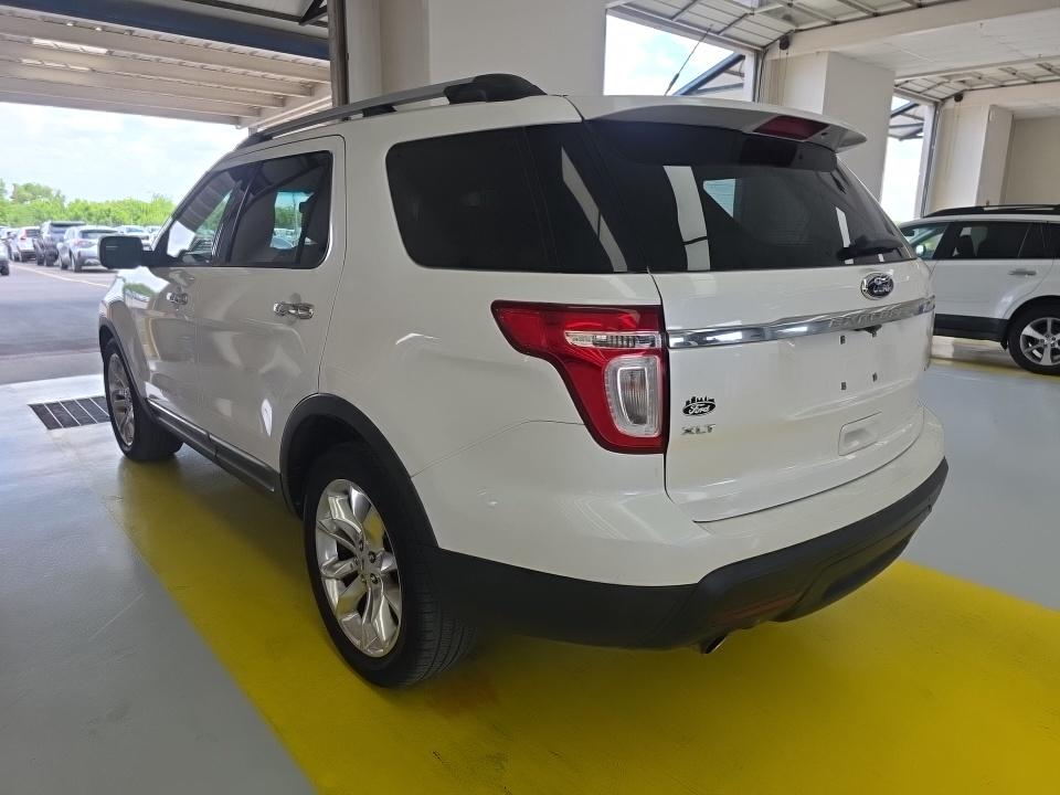 FORD EXPLORER - 7