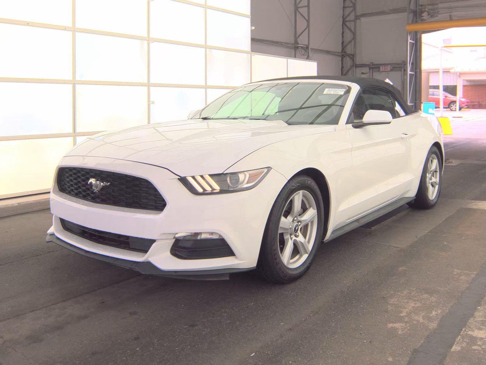 FORD MUSTANG - 1