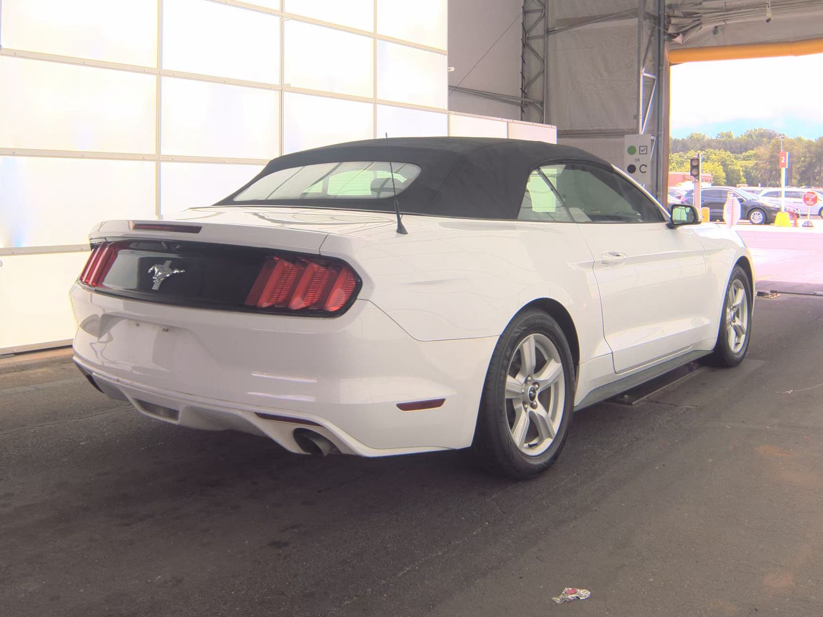 FORD MUSTANG - 6