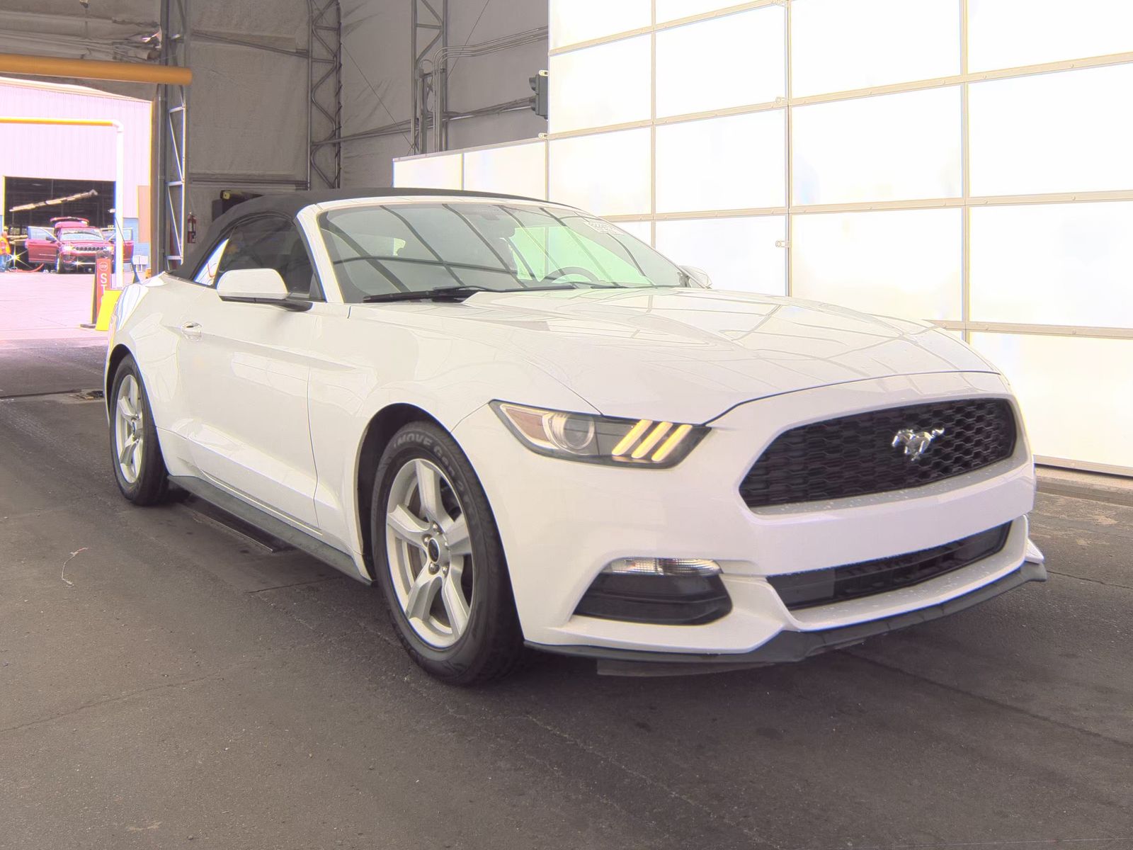 FORD MUSTANG - 5