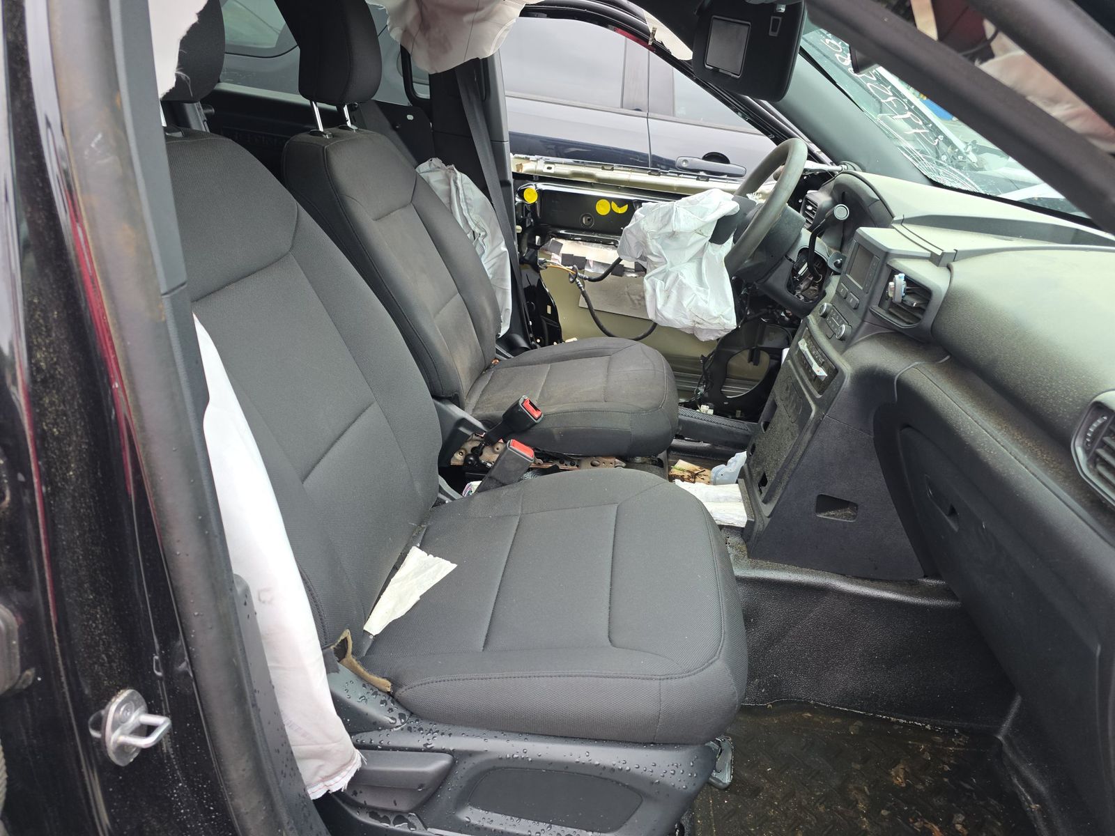 FORD EXPLORER - 9