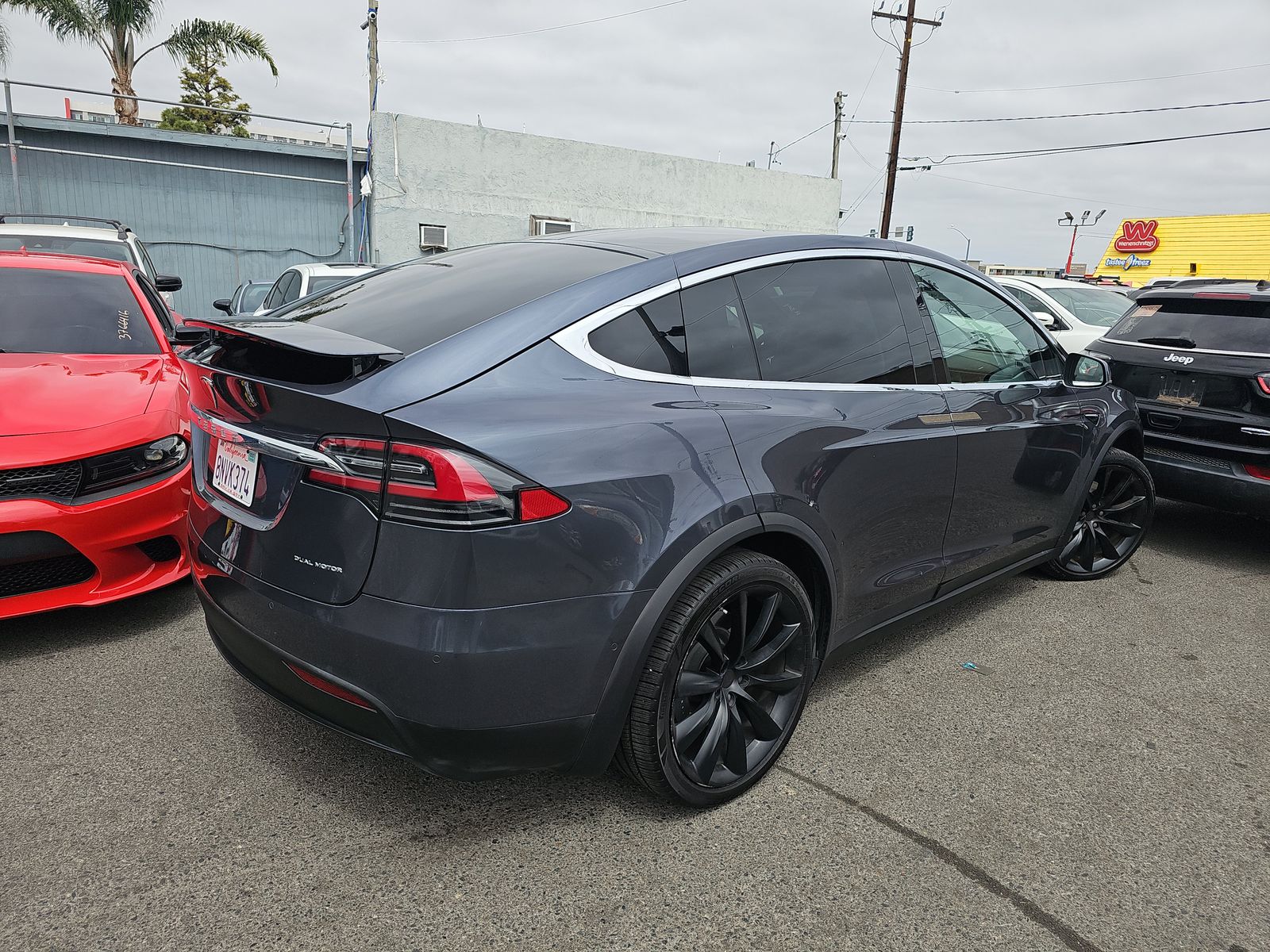 TESLA MODEL X - 5
