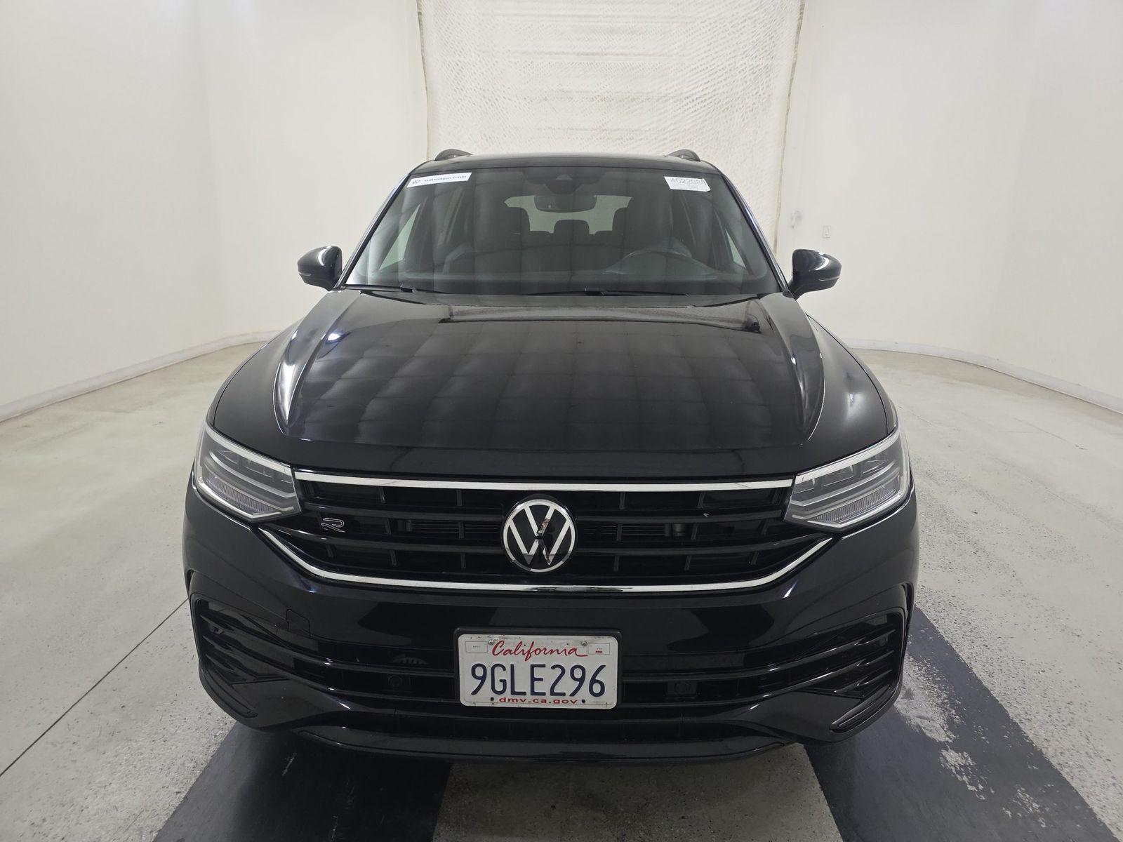 2023 Volkswagen Tiguan 2.0T SE R-Line Black FWD