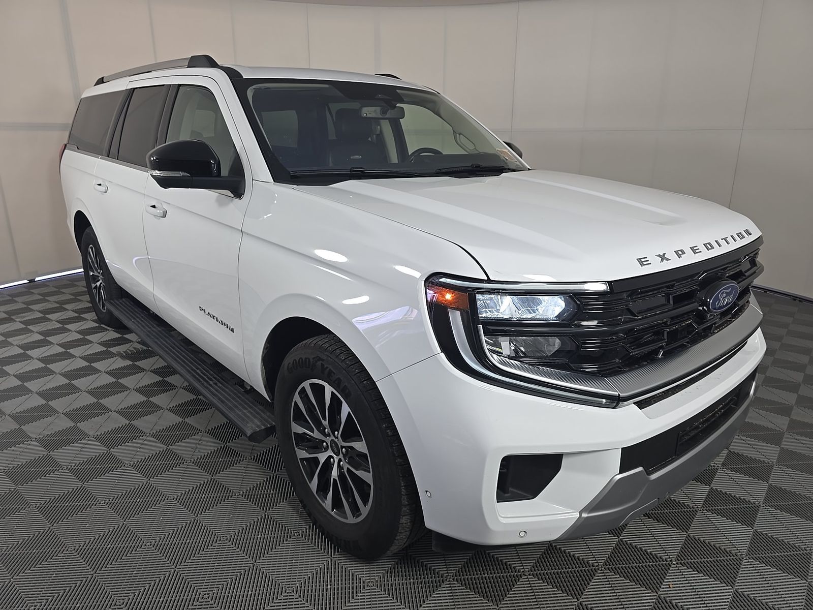 FORD EXPEDITION MAX - 4
