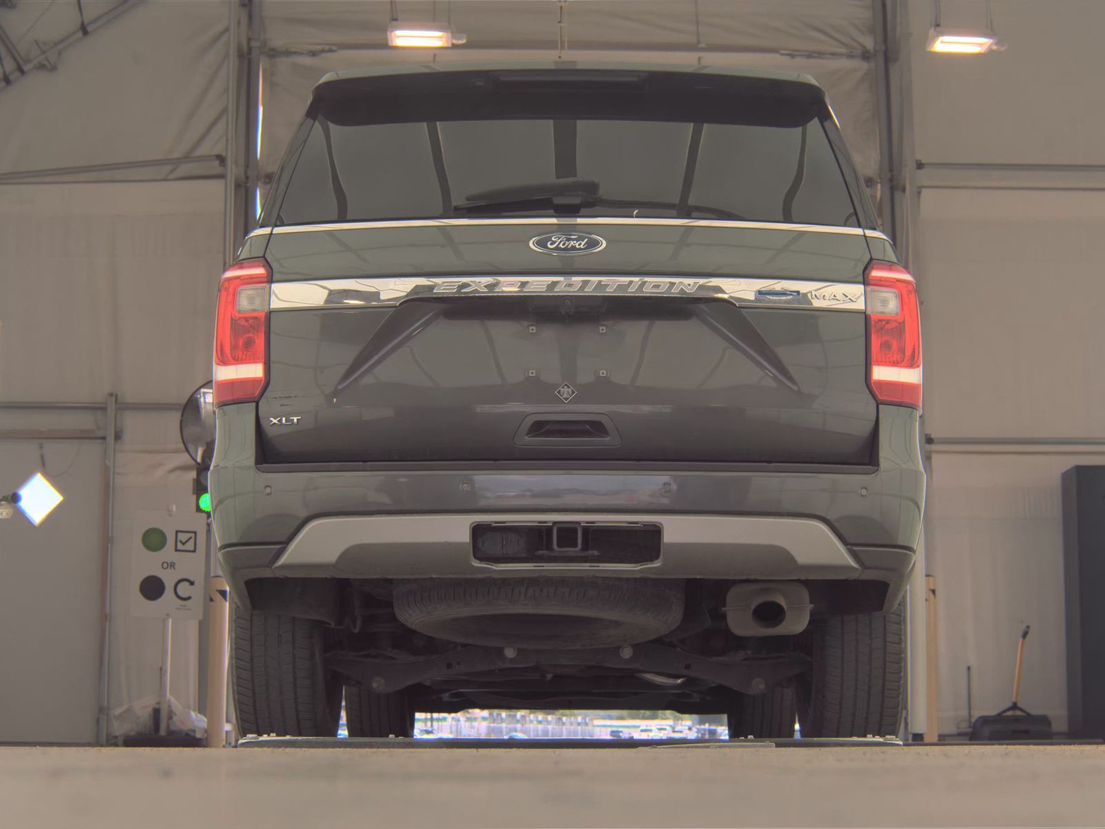 FORD EXPEDITION MAX - 8