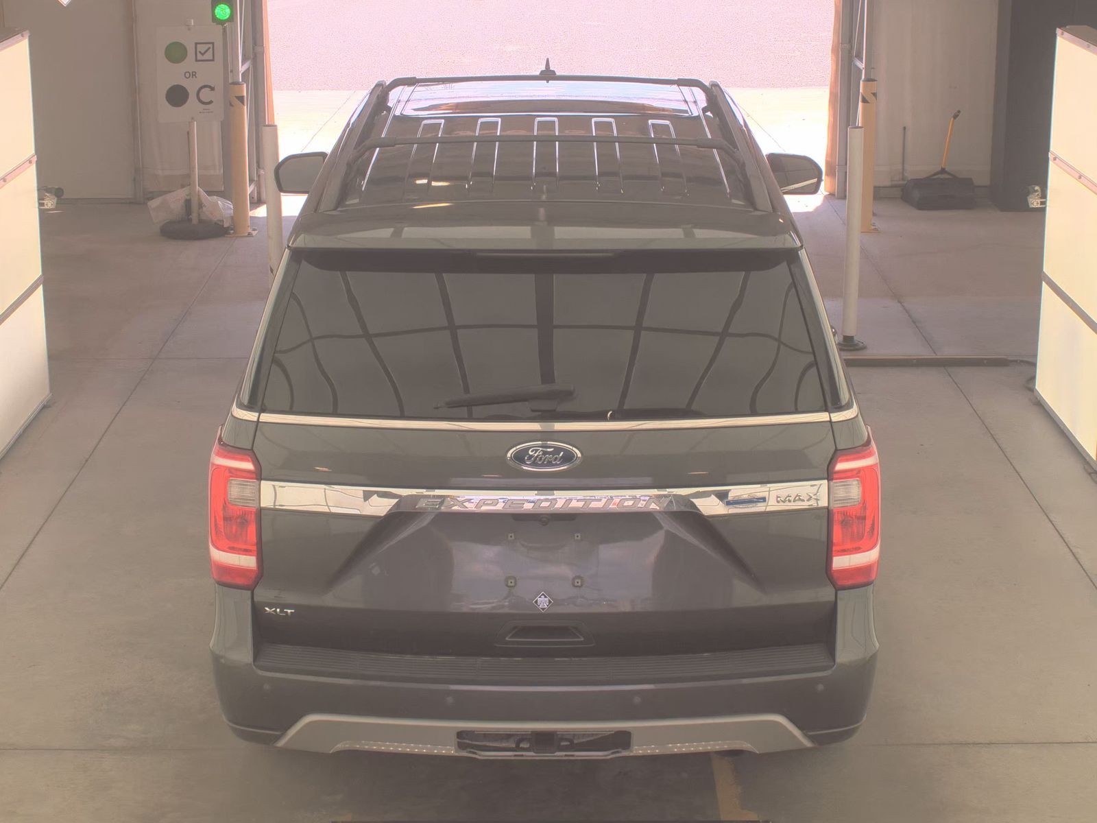 FORD EXPEDITION MAX - 7