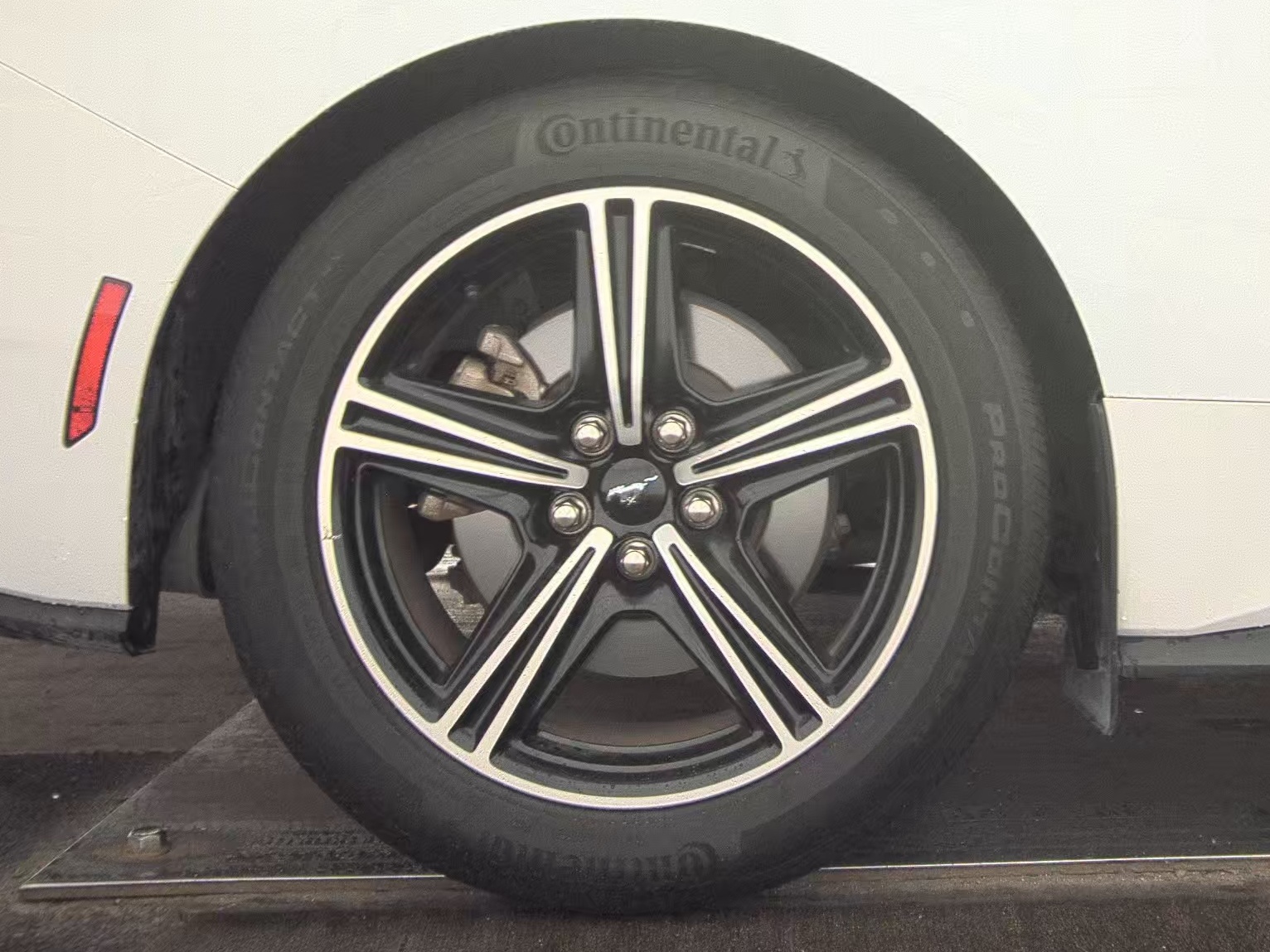 2025 Ford Mustang EcoBoost Premium RWD