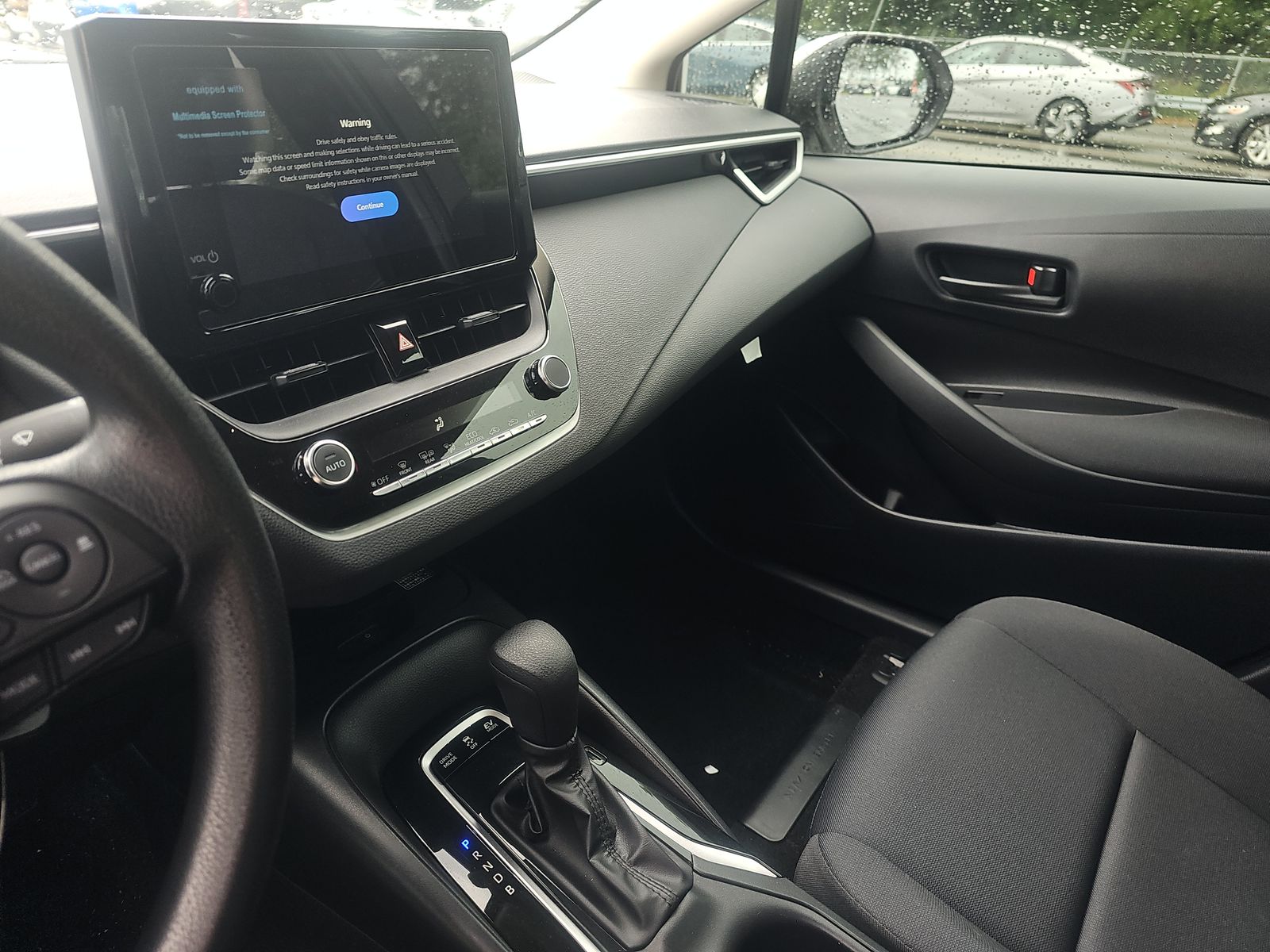2025 Toyota Corolla Hybrid LE FWD