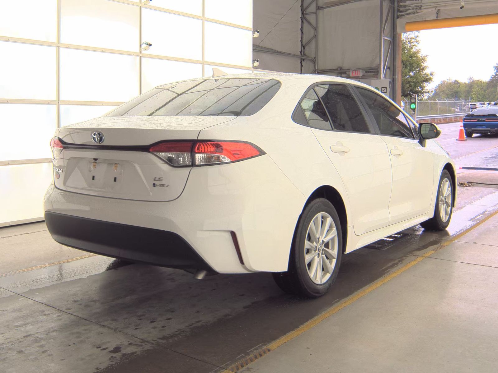 2025 Toyota Corolla Hybrid LE FWD