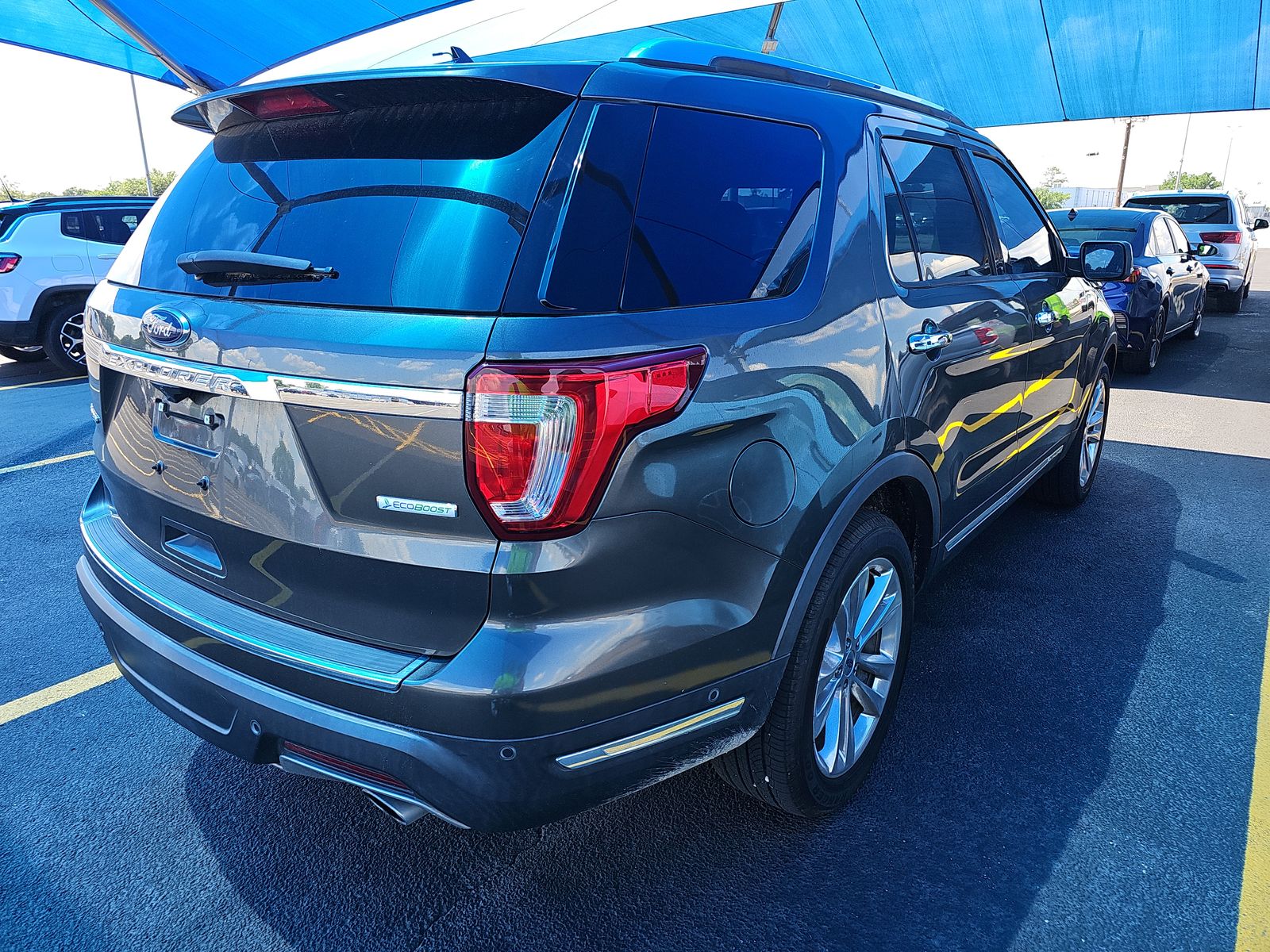 FORD EXPLORER - 5