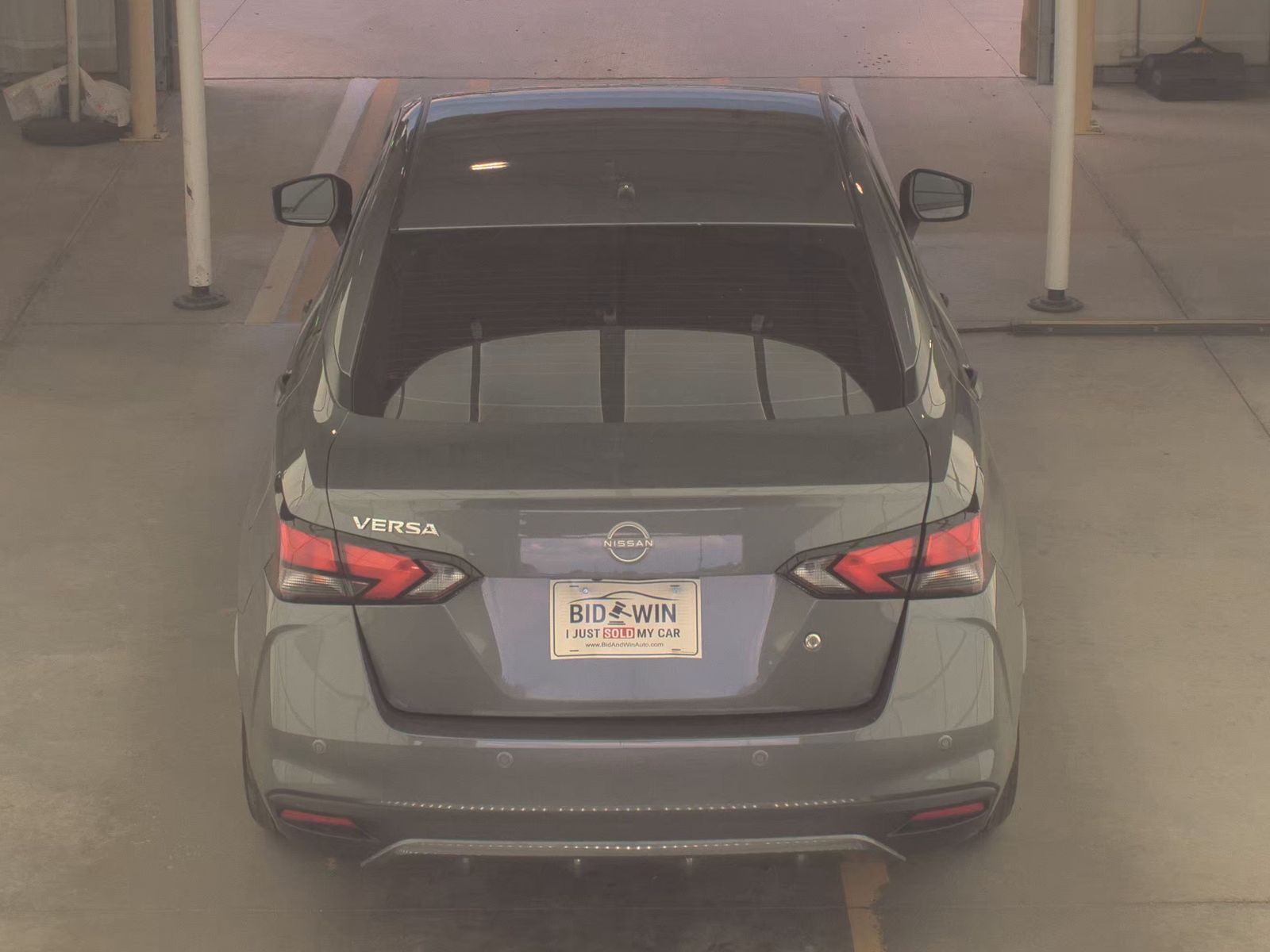 NISSAN VERSA - 7