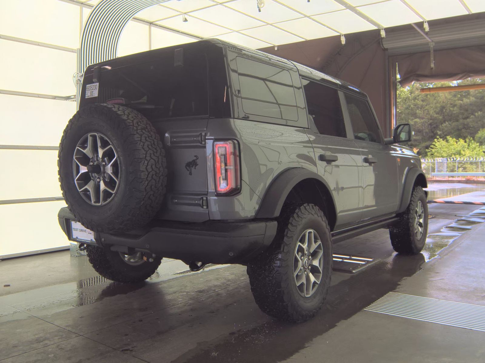FORD BRONCO - 5