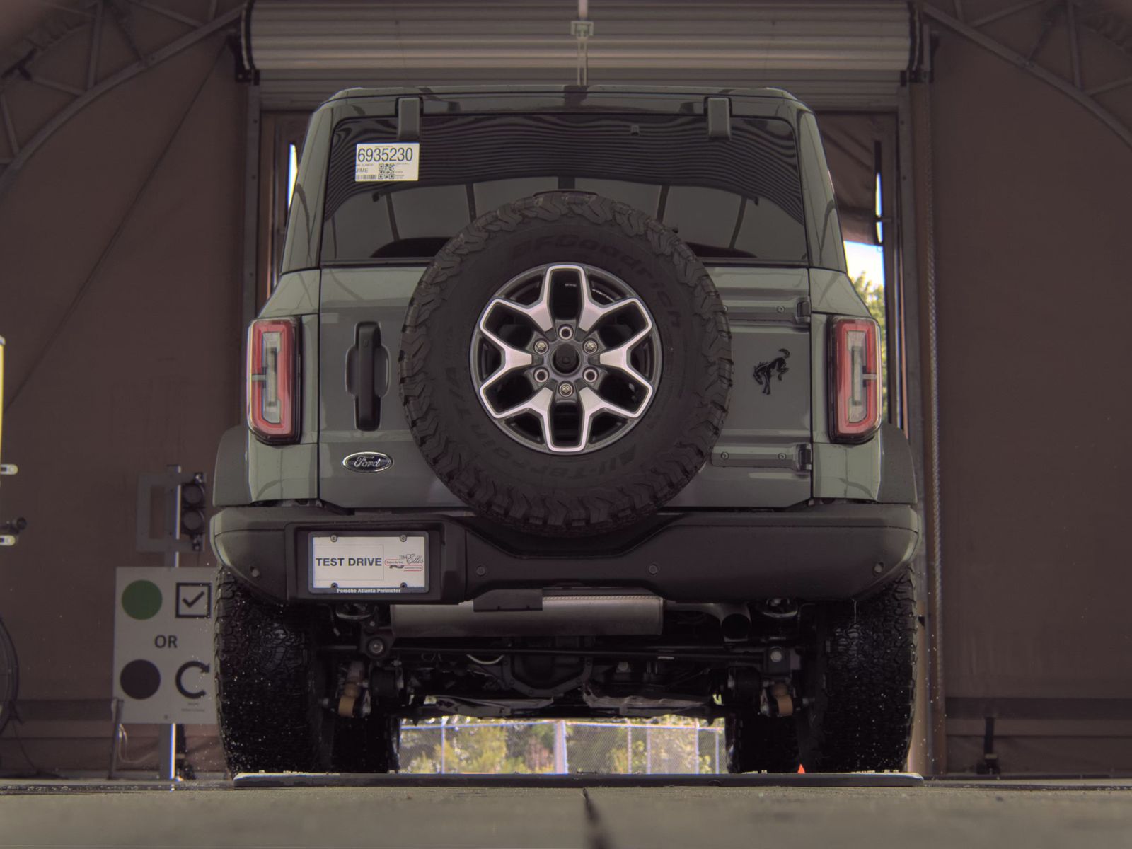 FORD BRONCO - 7