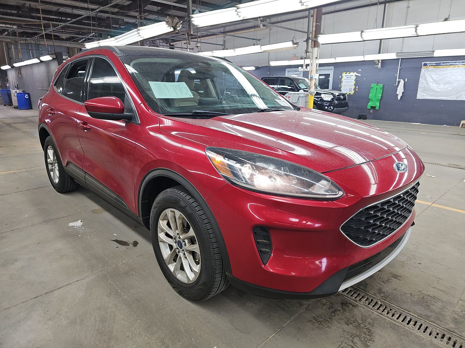 FORD ESCAPE - 4