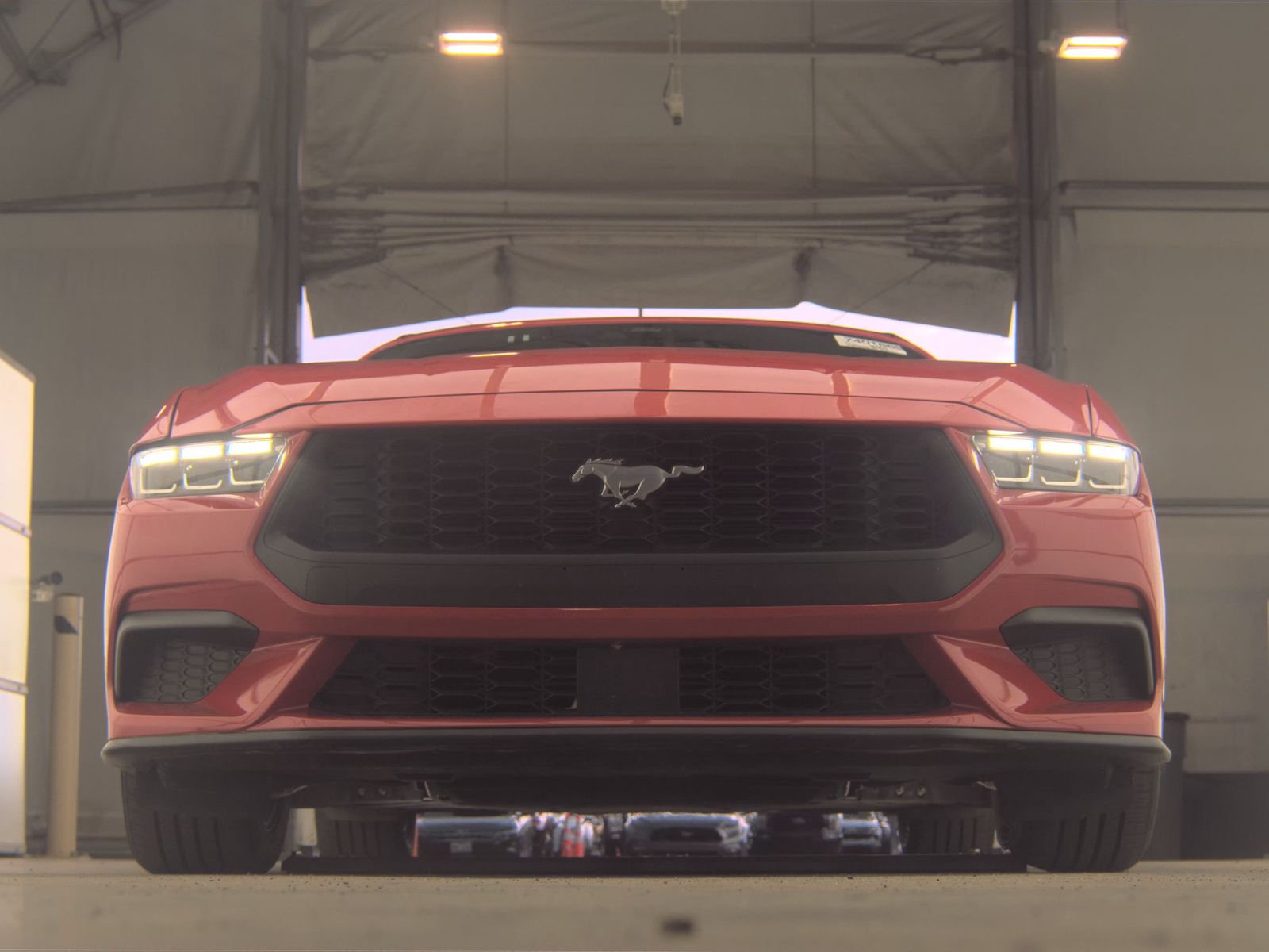 FORD MUSTANG - 4