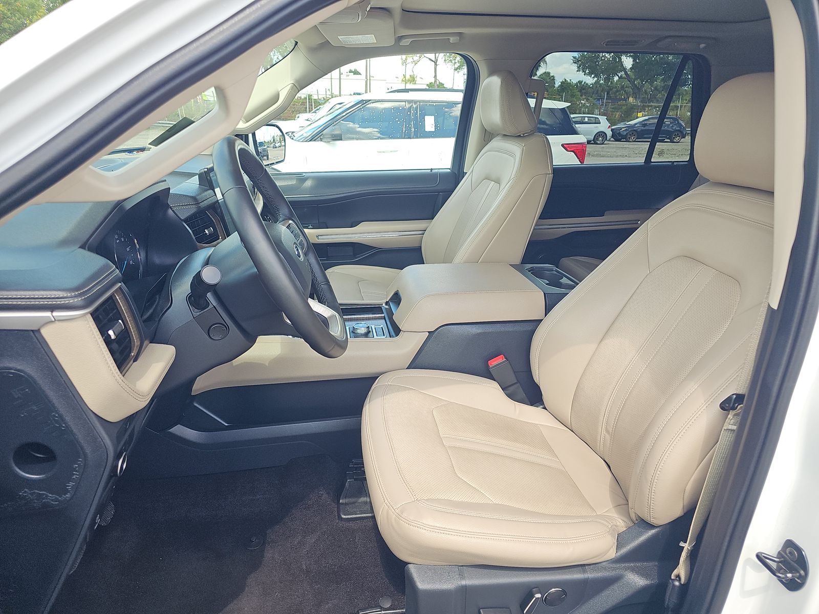 FORD EXPEDITION MAX - 8