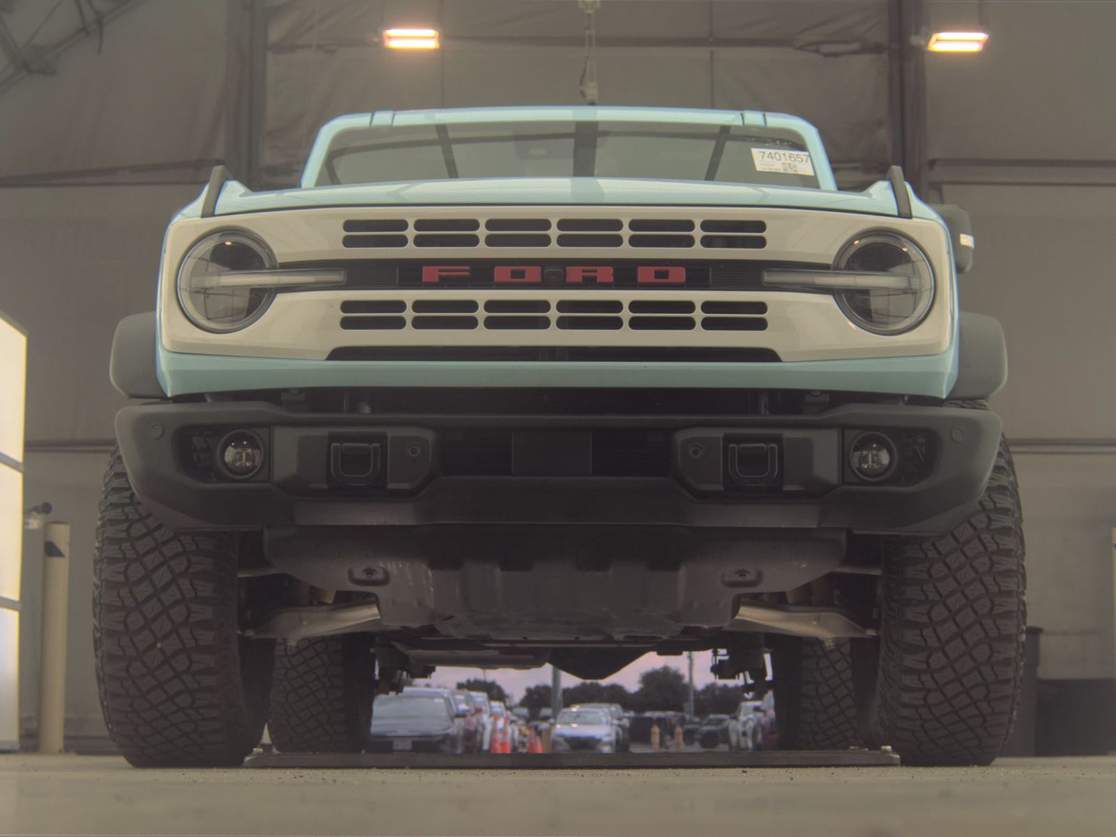 FORD BRONCO - 4