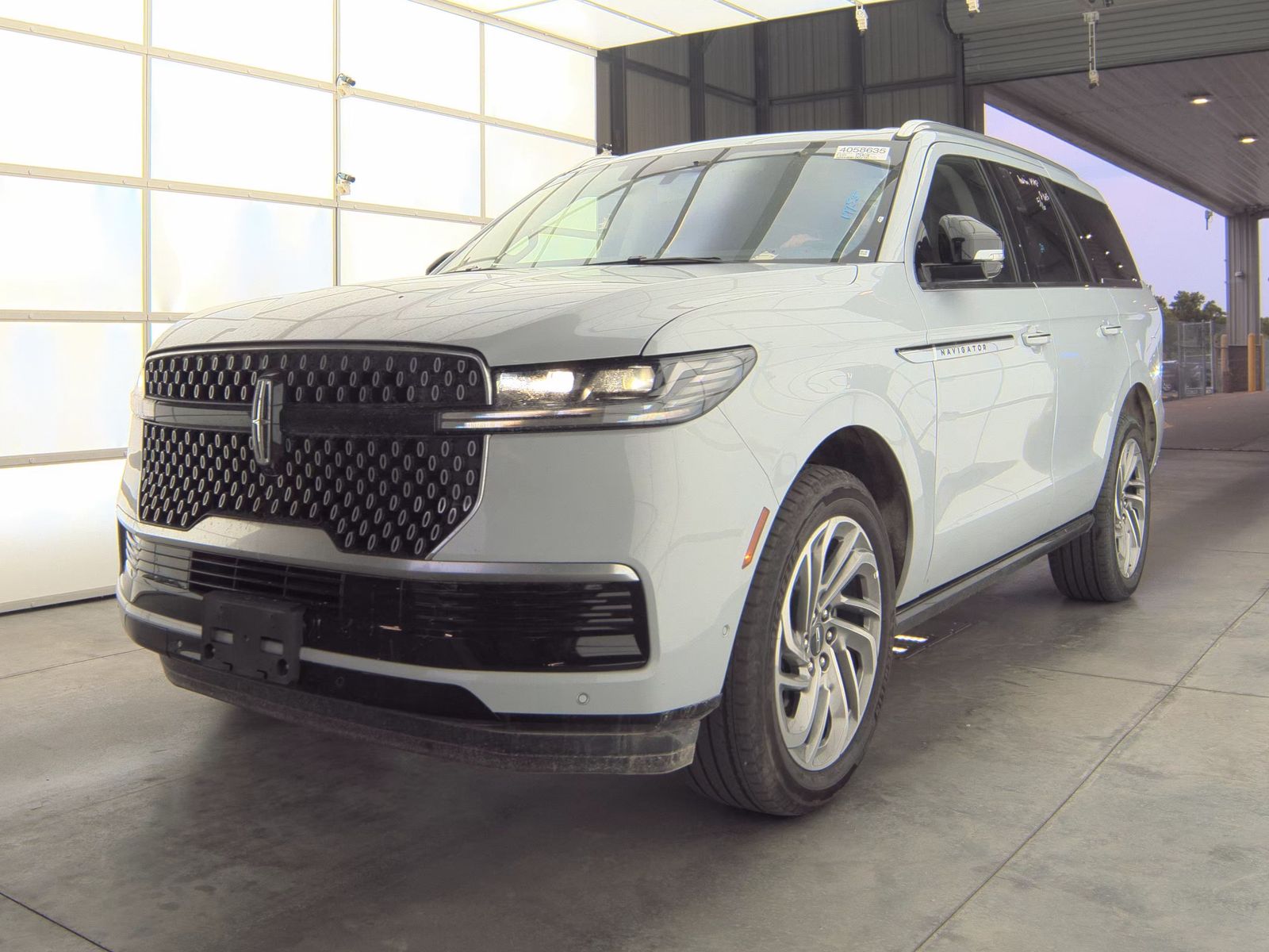 2025 Lincoln Navigator Reserve AWD
