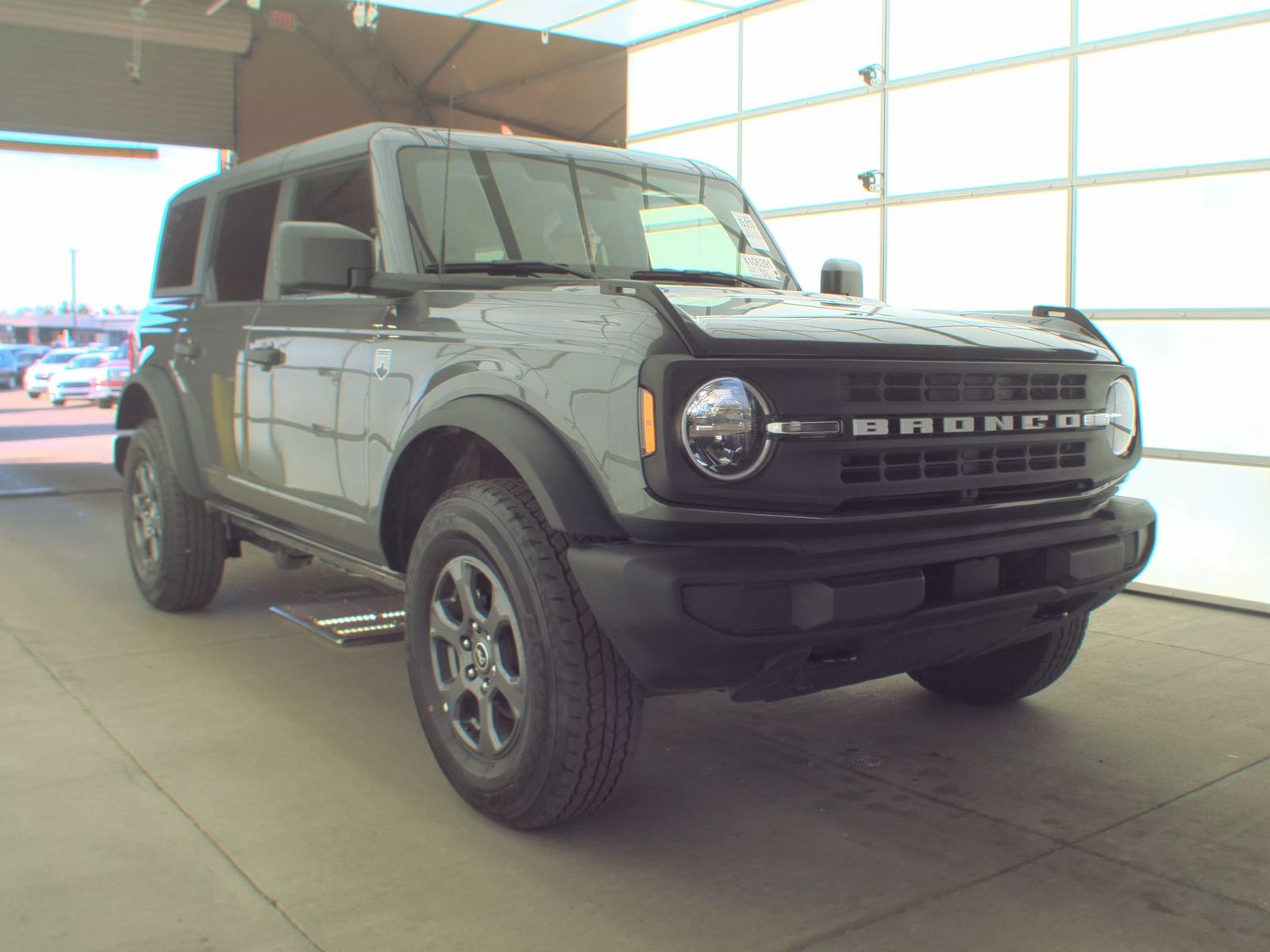 FORD BRONCO - 4