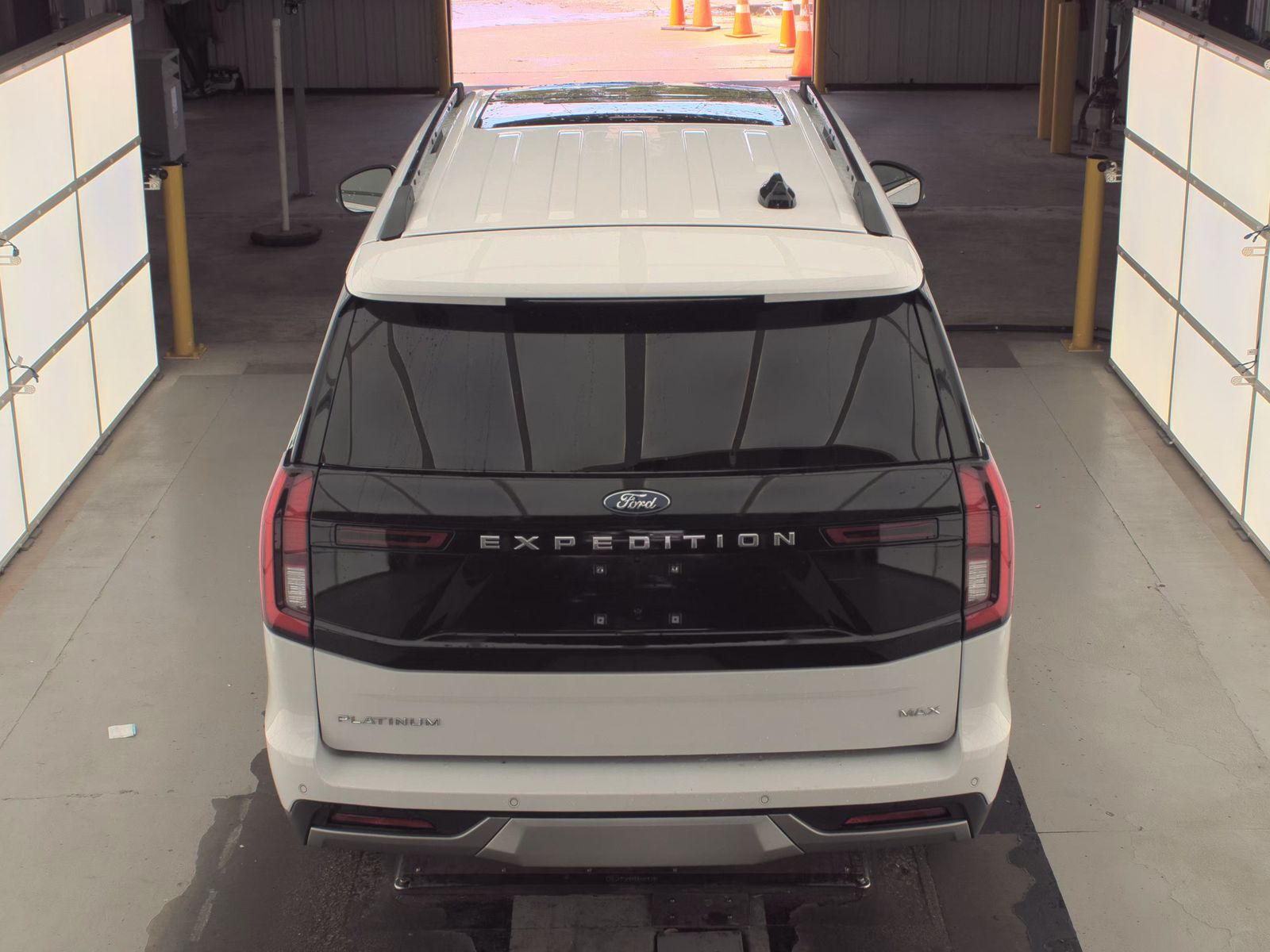 FORD EXPEDITION MAX - 6