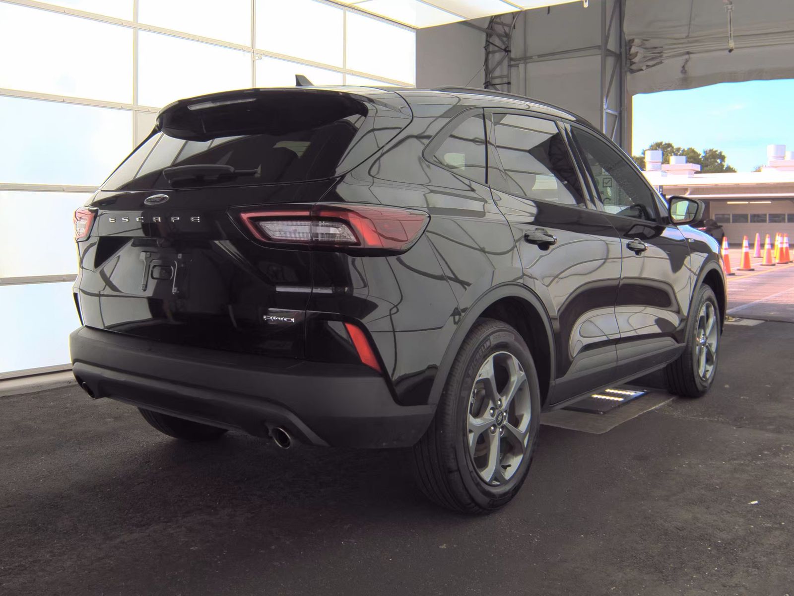 FORD ESCAPE - 5
