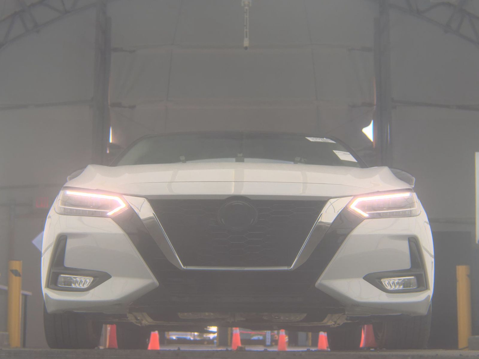 NISSAN SENTRA - 4