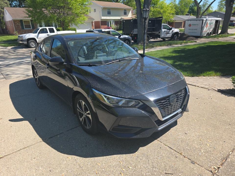 NISSAN SENTRA - 4