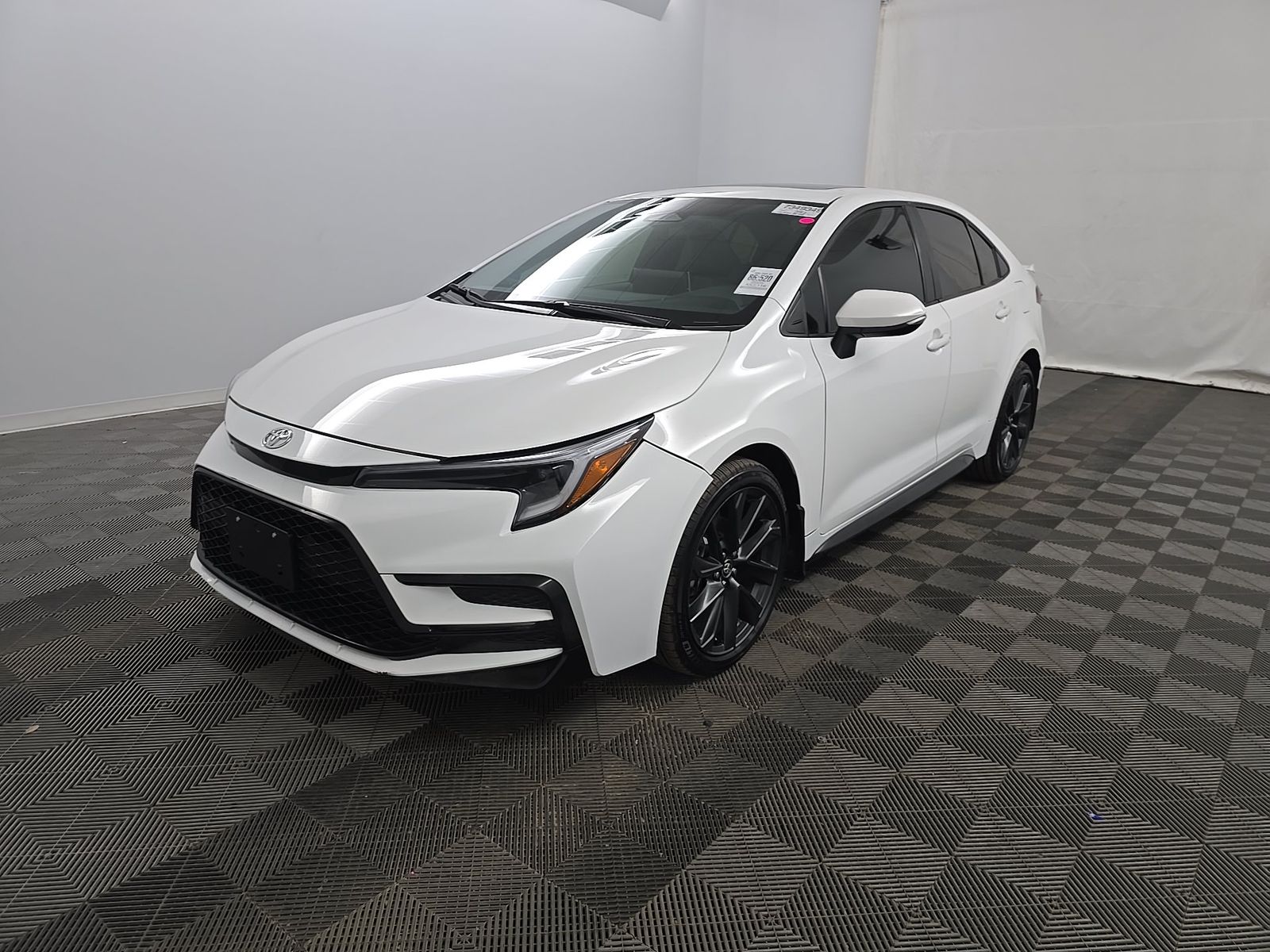 TOYOTA COROLLA - 1