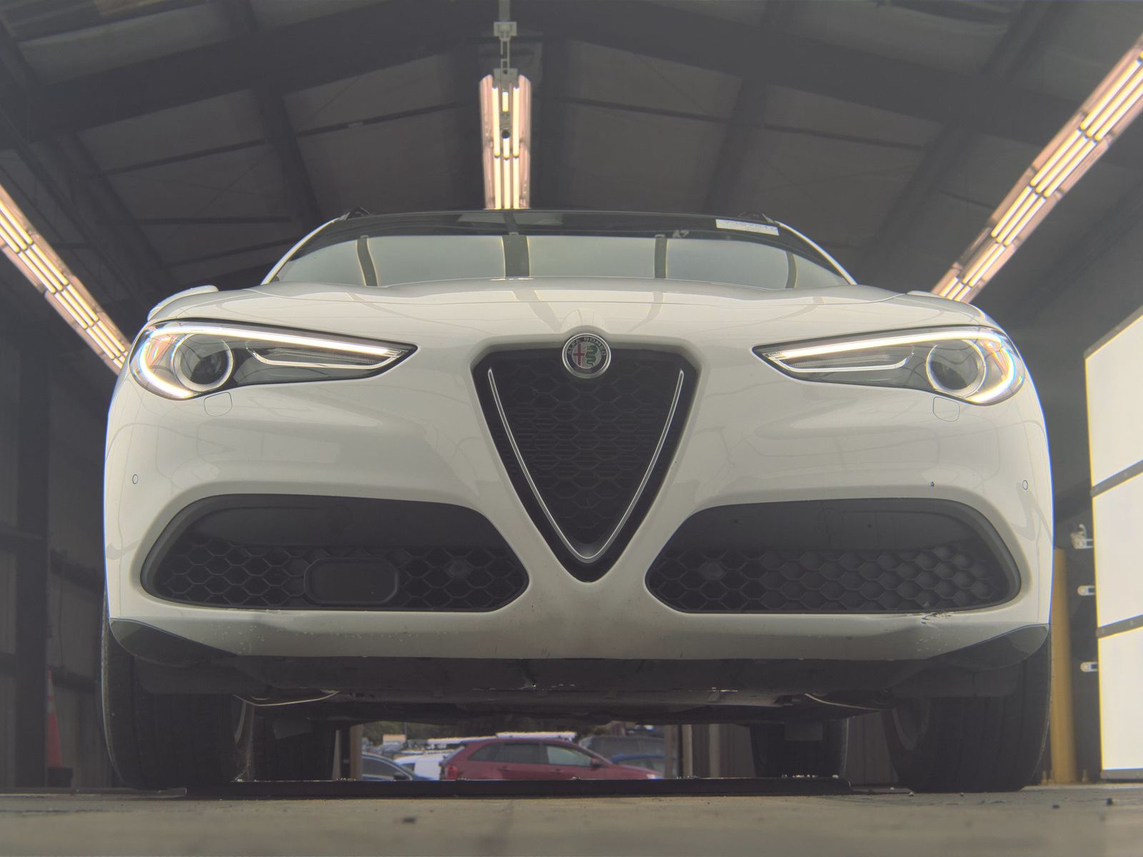 ALFA ROMEO STELVIO - 4