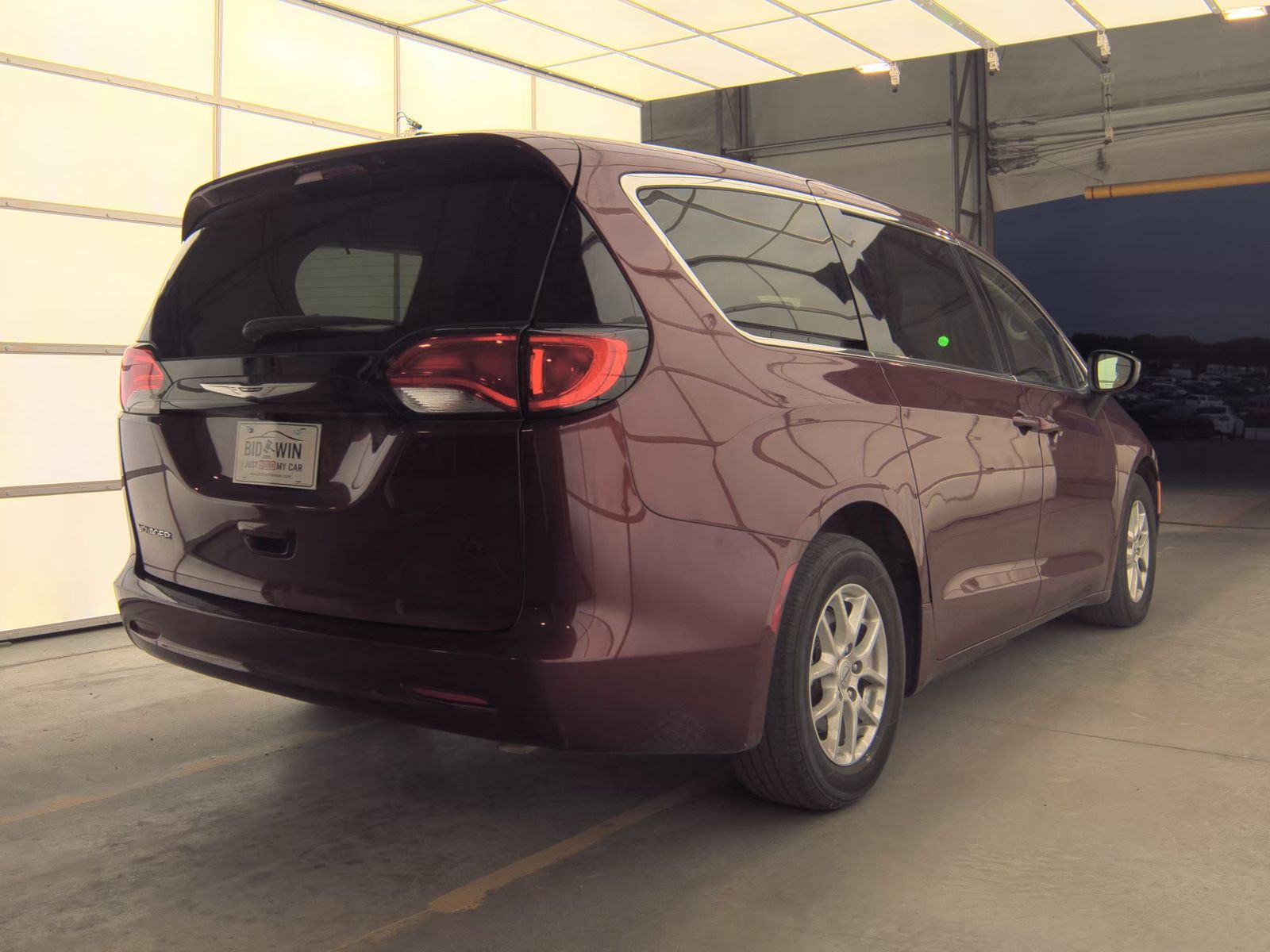 CHRYSLER VOYAGER - 6