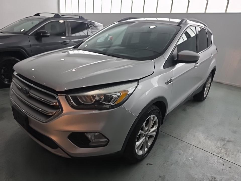 FORD ESCAPE - 1