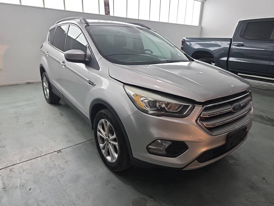 FORD ESCAPE - 4