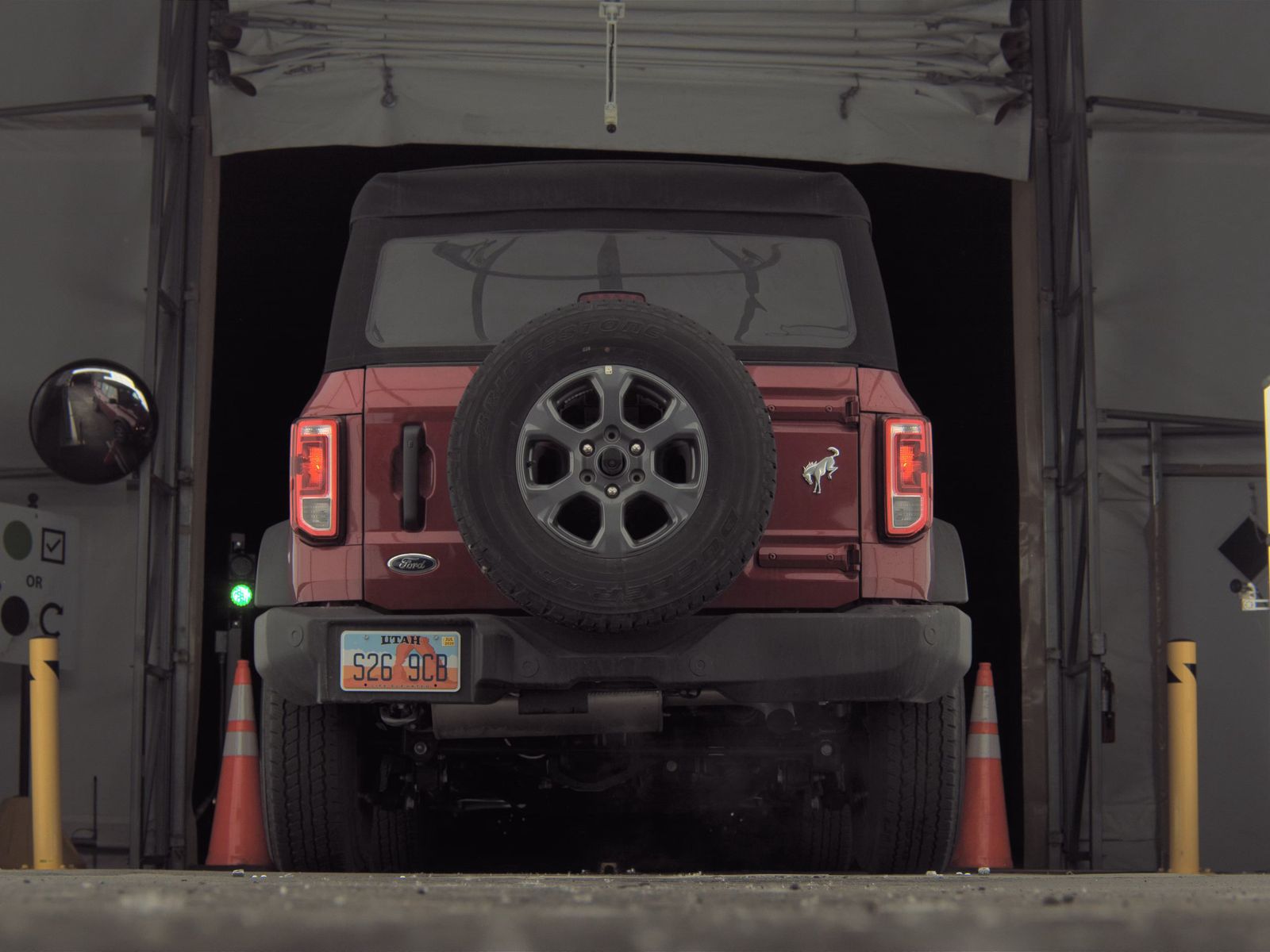 FORD BRONCO - 8