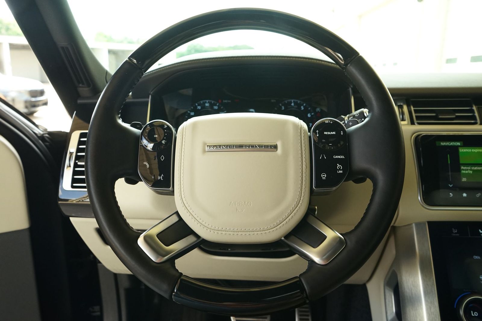 2021 Land Rover Range Rover P525 Westminster LWB AWD