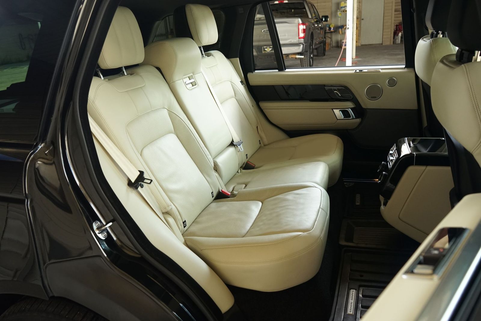 2021 Land Rover Range Rover P525 Westminster LWB AWD