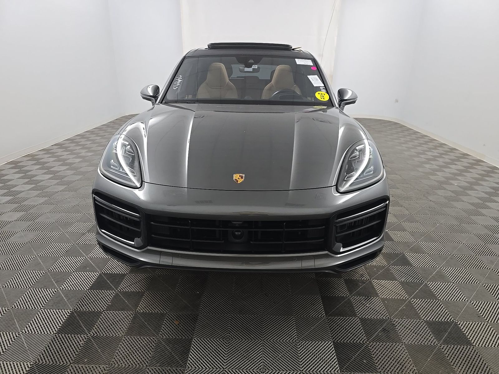 PORSCHE CAYENNE - 3