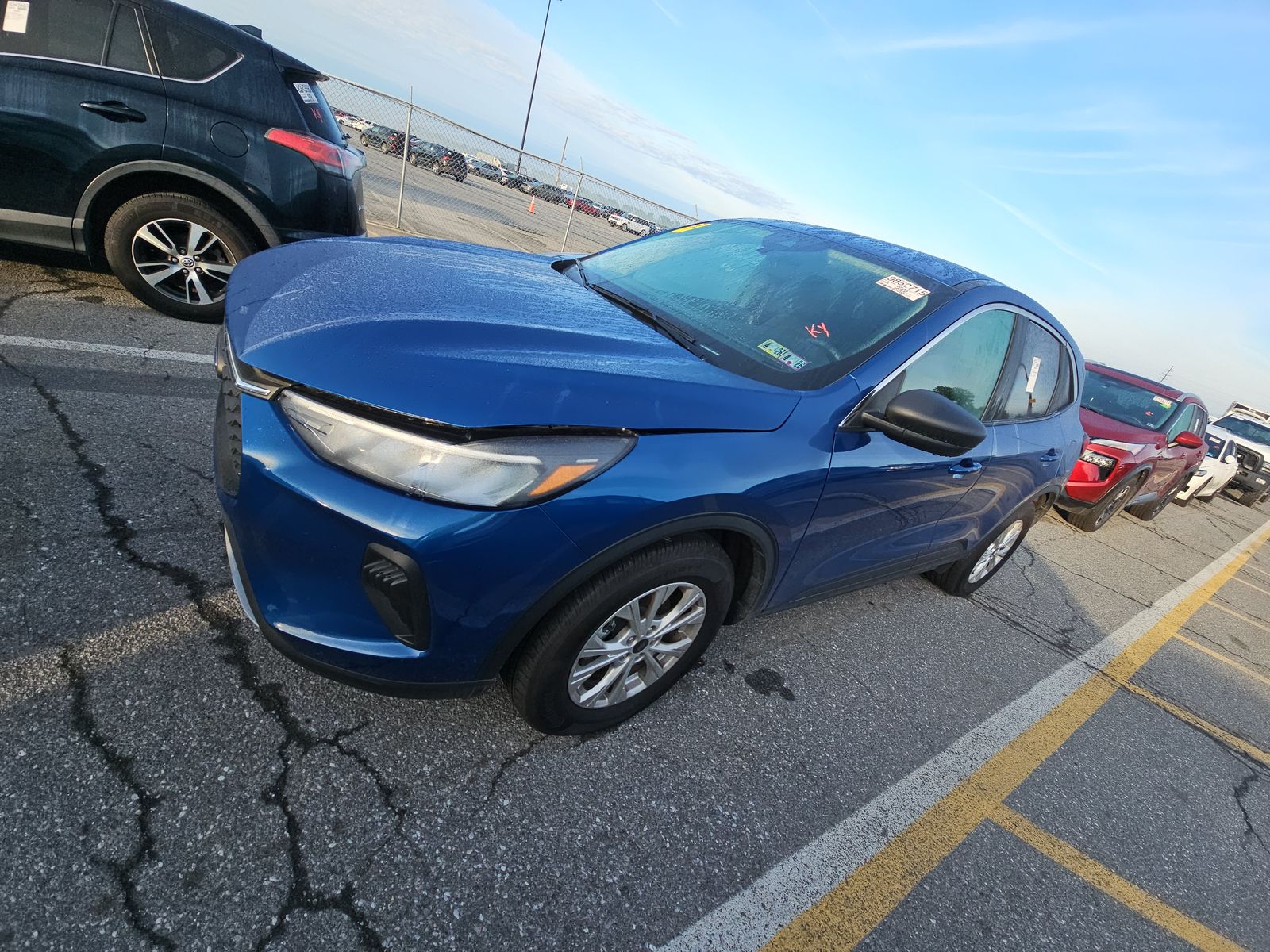 FORD ESCAPE - 1