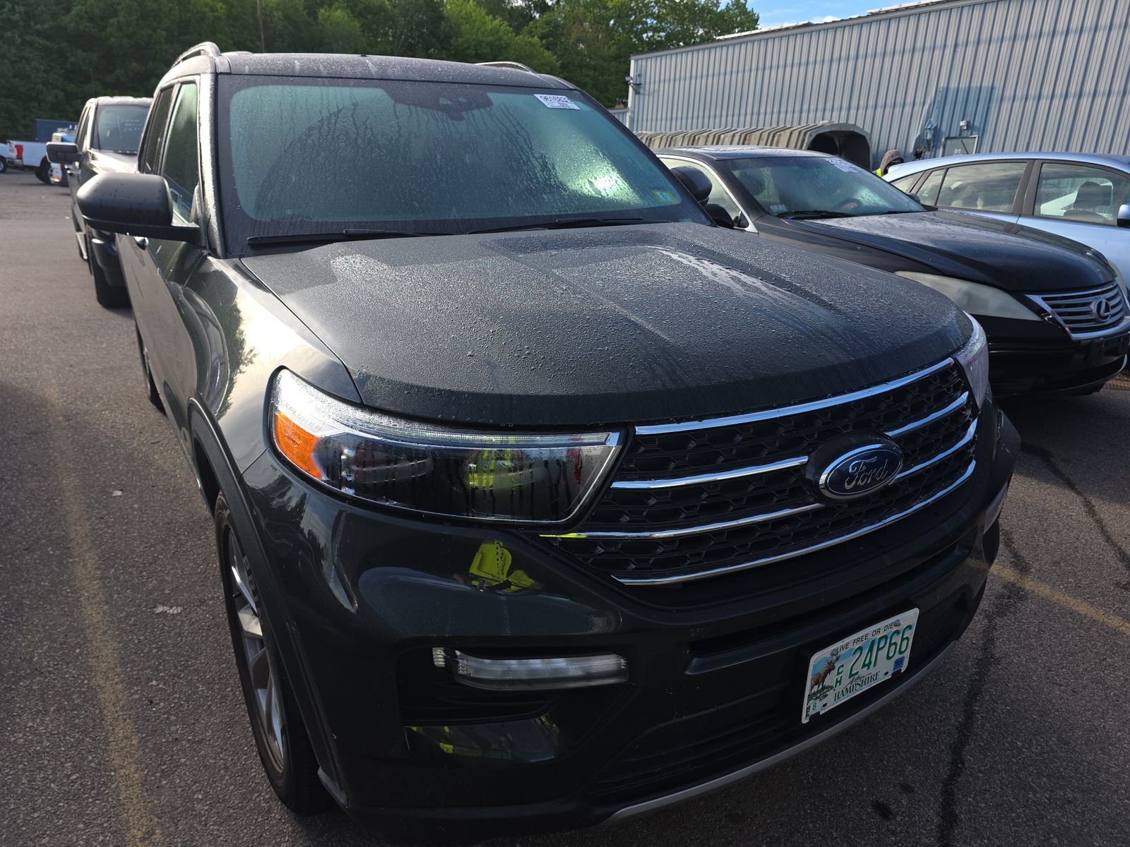 FORD EXPLORER - 4