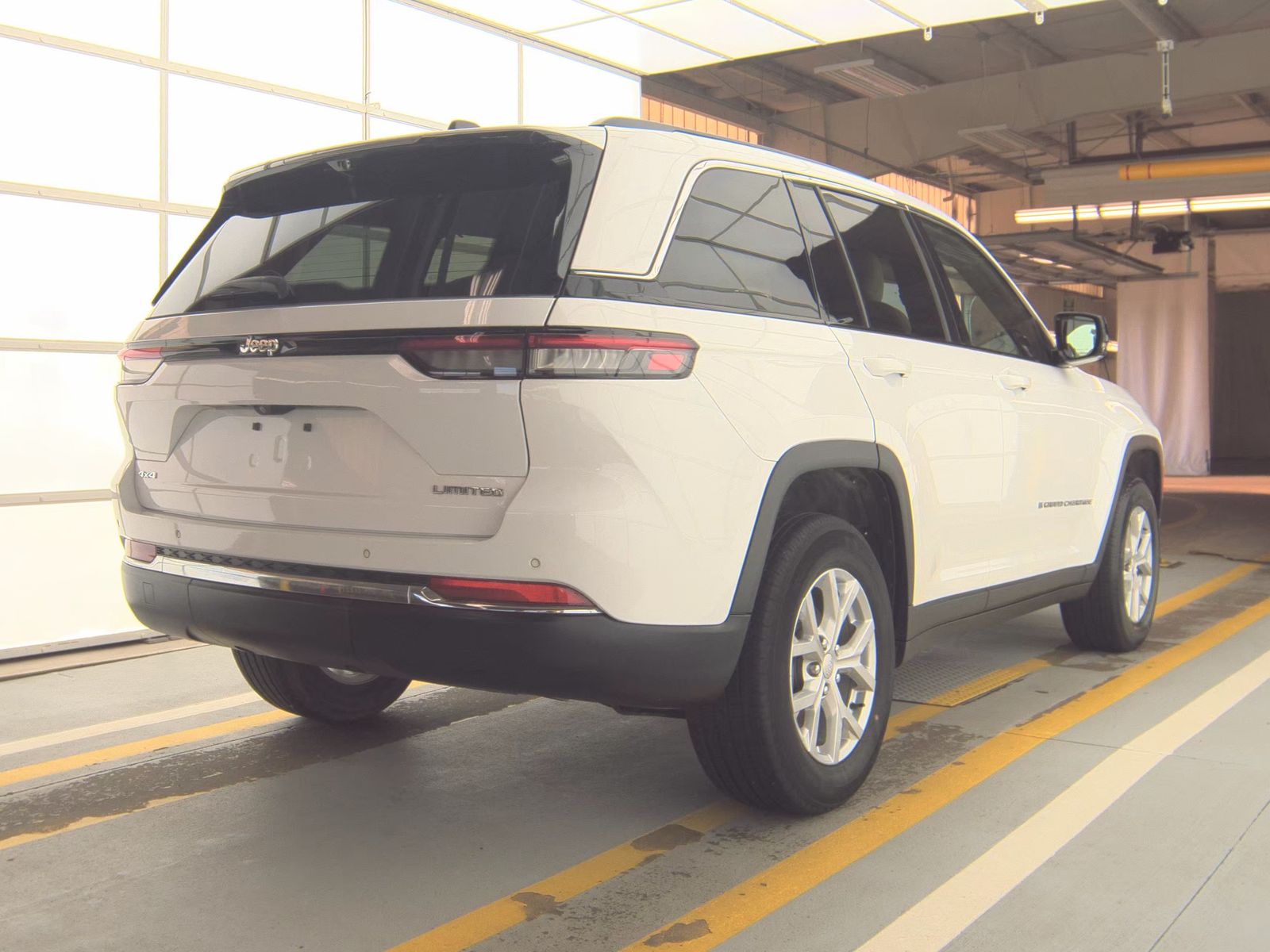 2023 Jeep Grand Cherokee Limited AWD