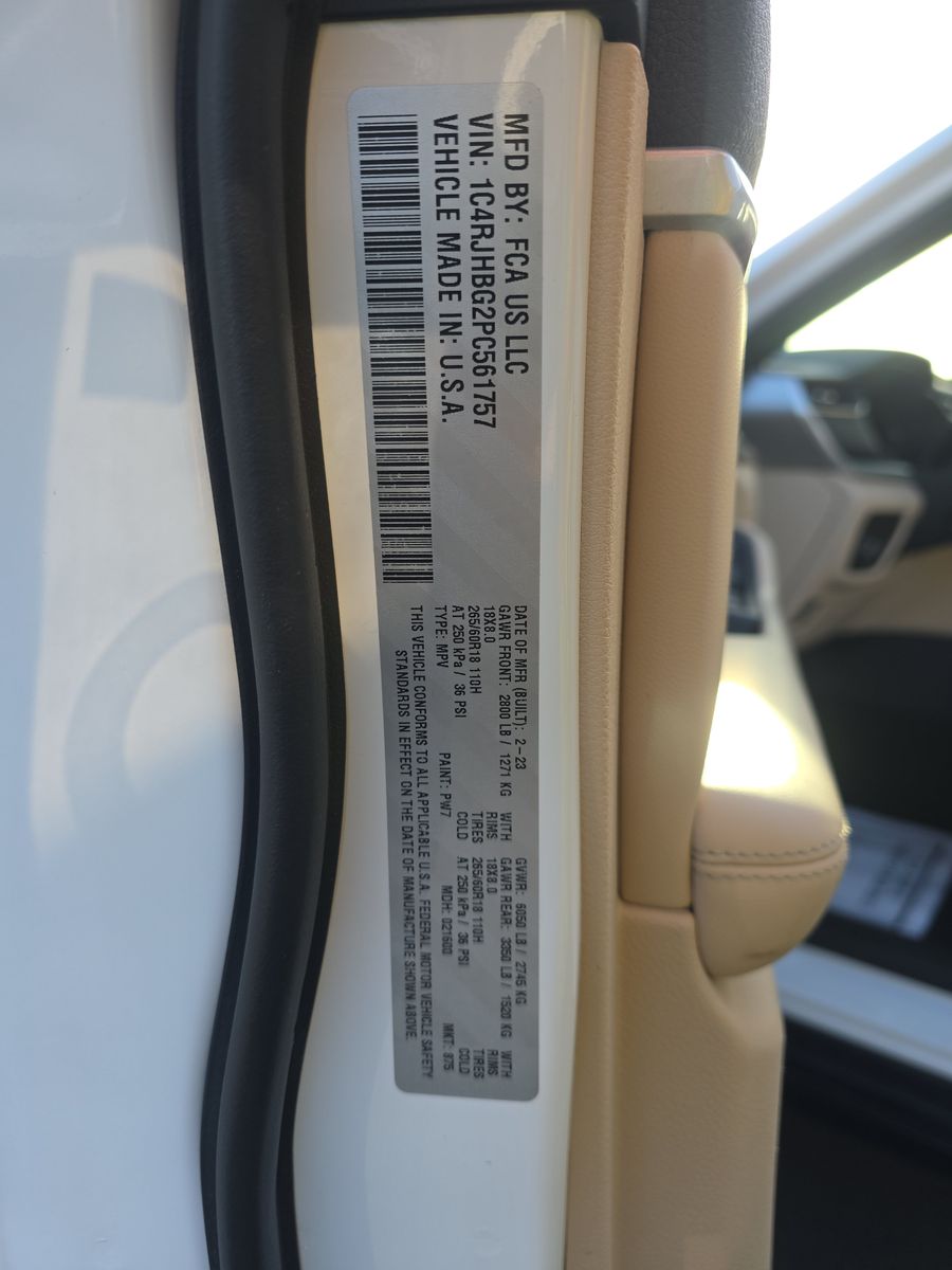 2023 Jeep Grand Cherokee Limited AWD