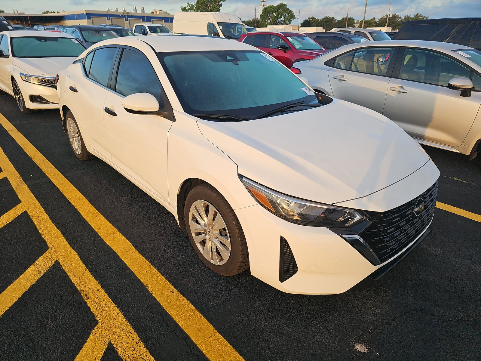 NISSAN SENTRA - 4