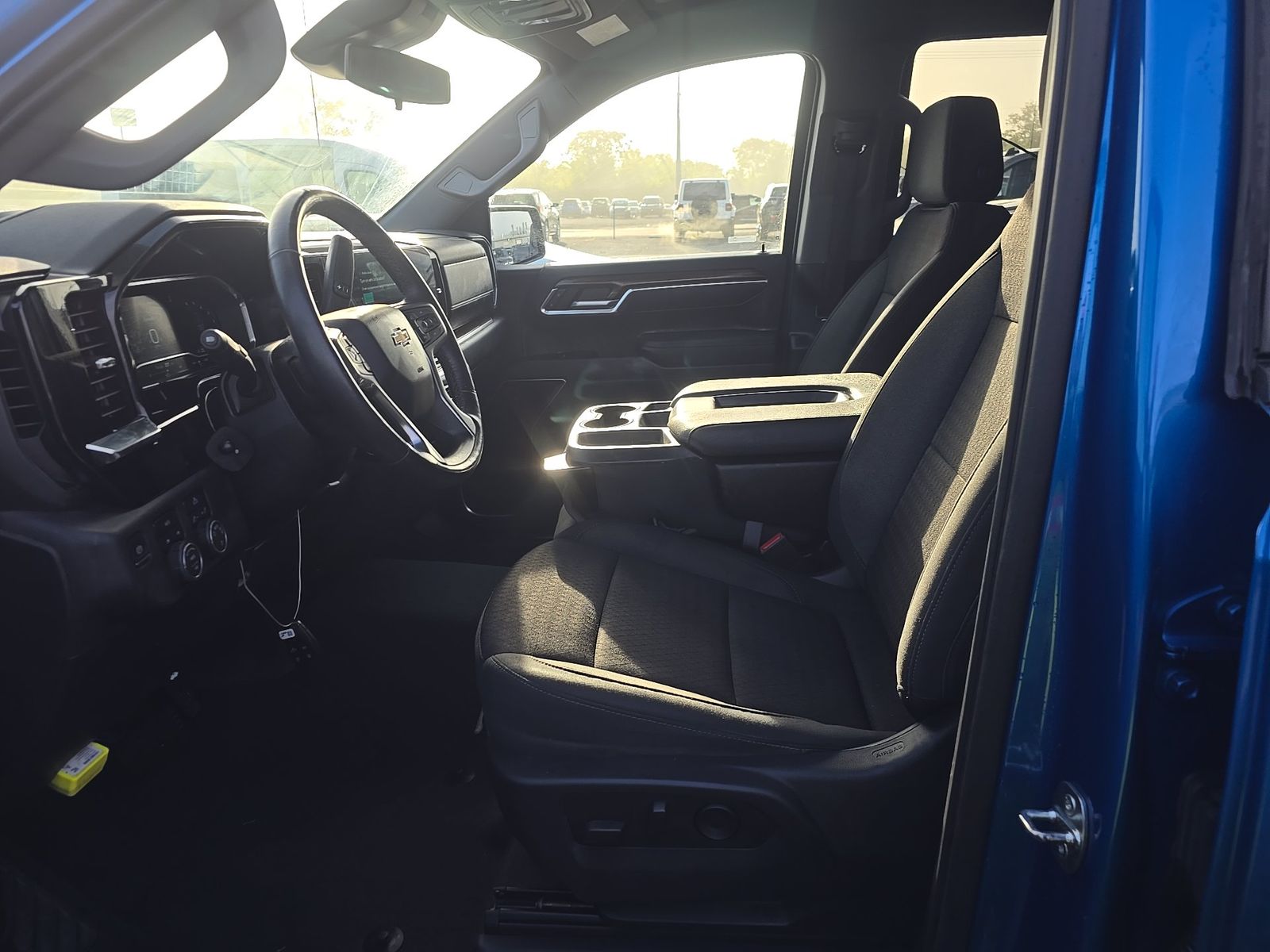 2022 Chevrolet Silverado 1500 LT AWD