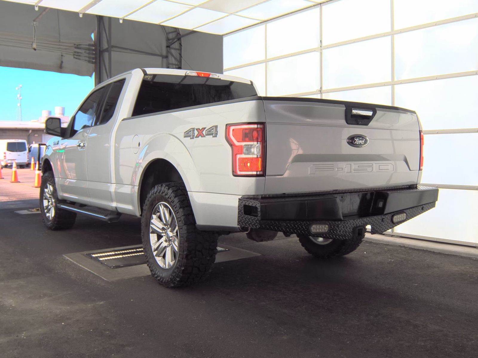 FORD F-150 - 9
