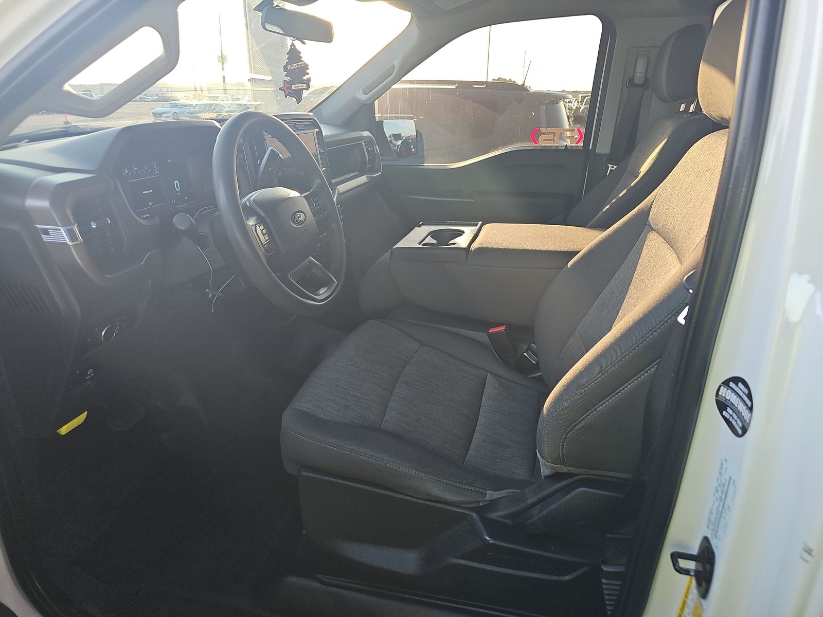 FORD F-150 - 8