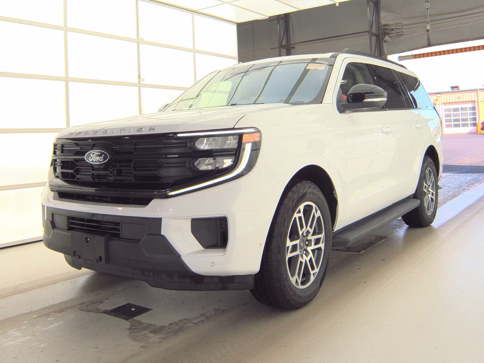 FORD EXPEDITION - 1
