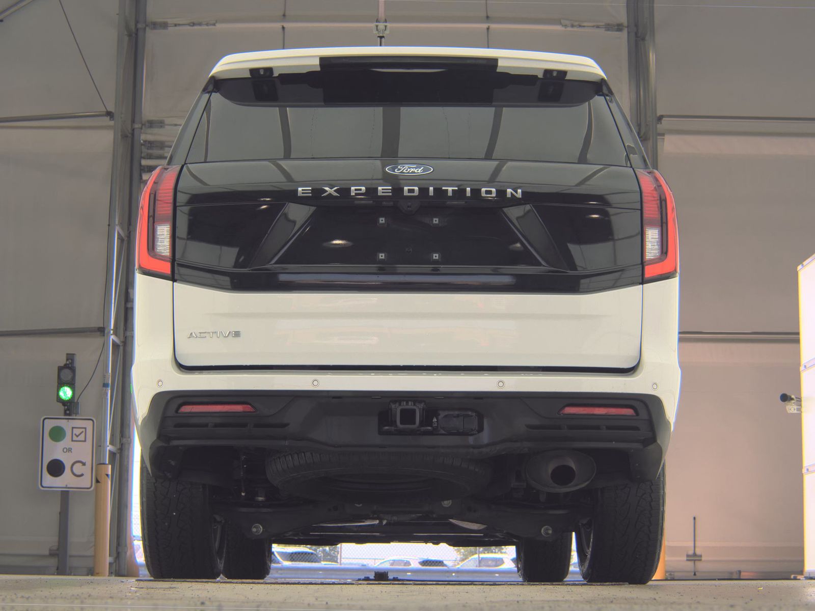 FORD EXPEDITION - 8